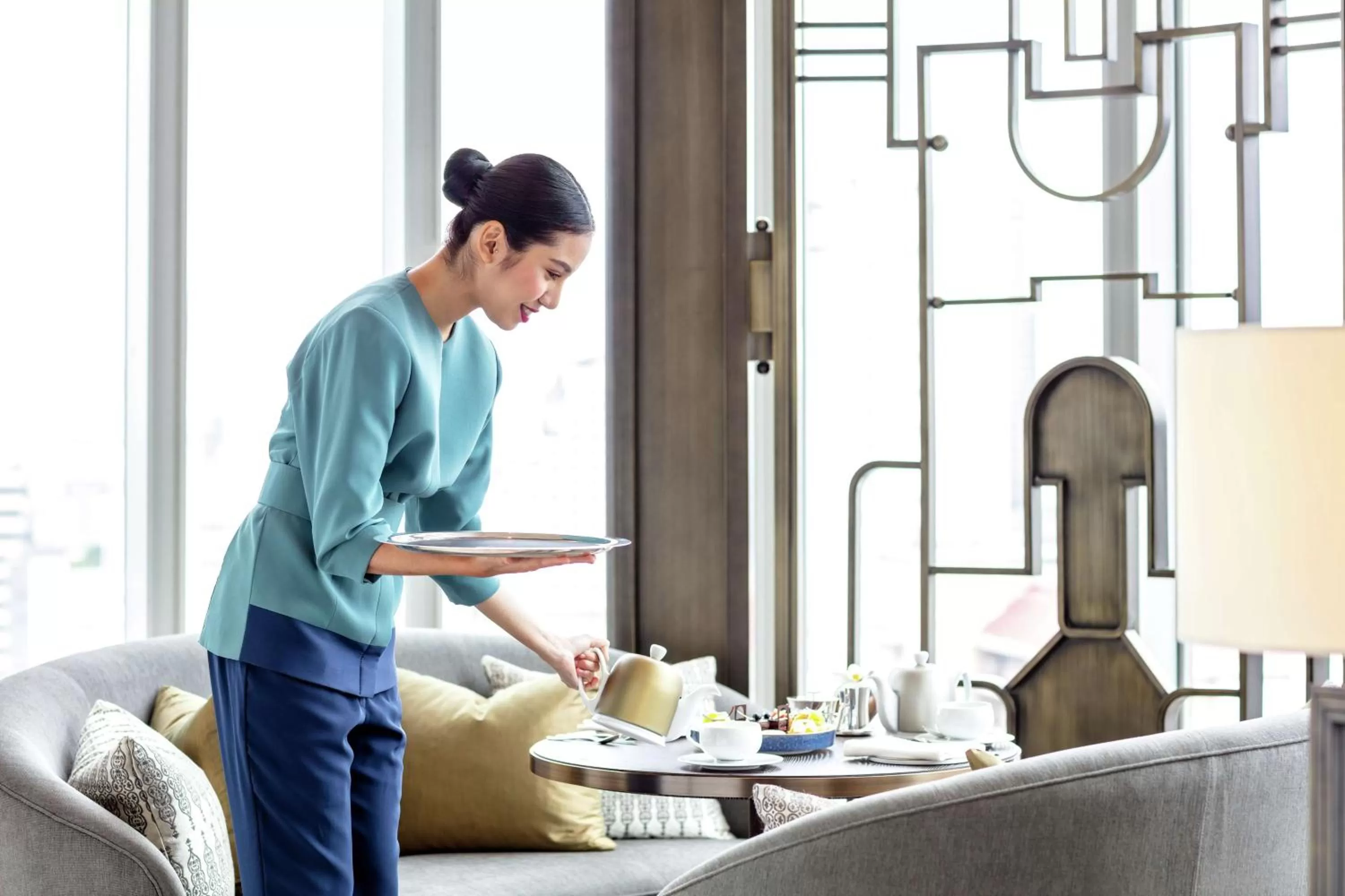 Dining area in Waldorf Astoria Bangkok