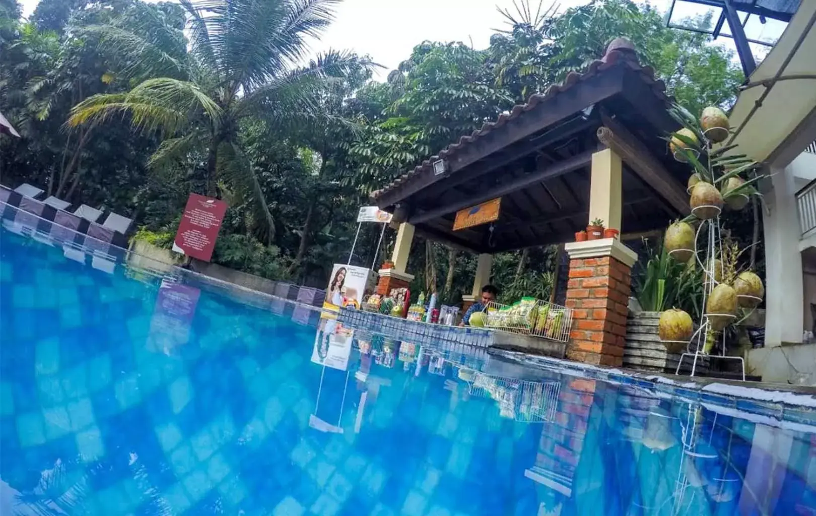 Activities, Swimming Pool in Padjadjaran Suites Resort and Convention Hotel