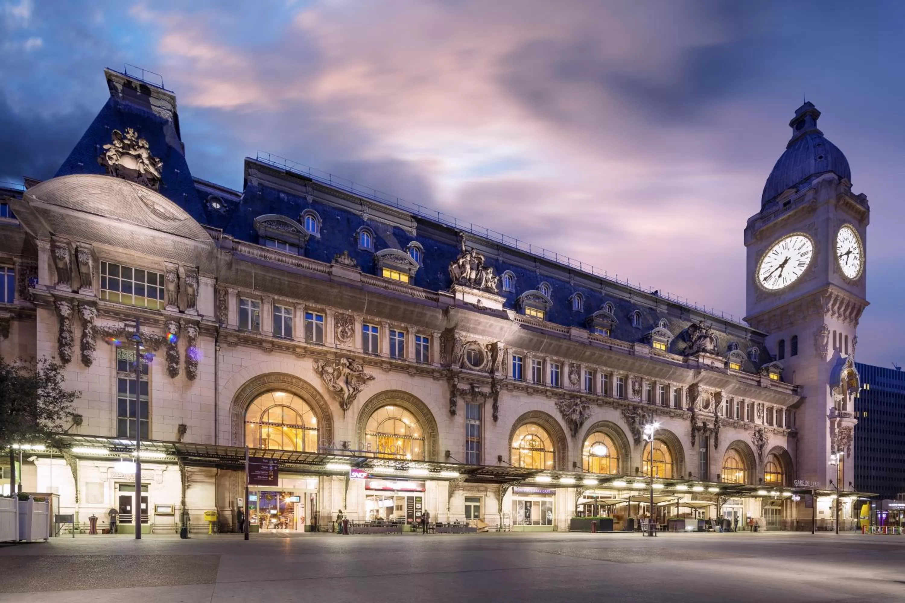 Nearby landmark in Hotel La Petite Rosa
