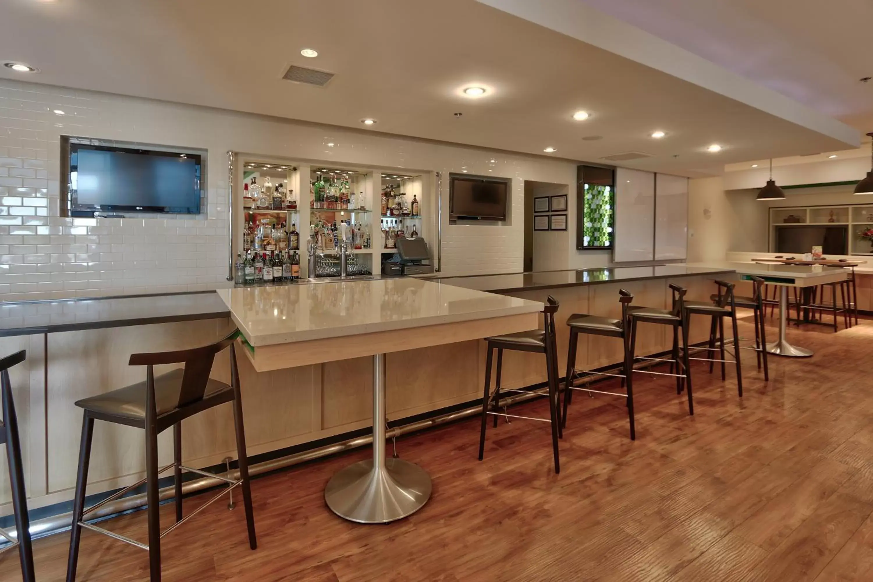 Restaurant/places to eat in Holiday Inn Roswell by IHG Restaurant/places to eat in Holiday Inn Roswell by IHG