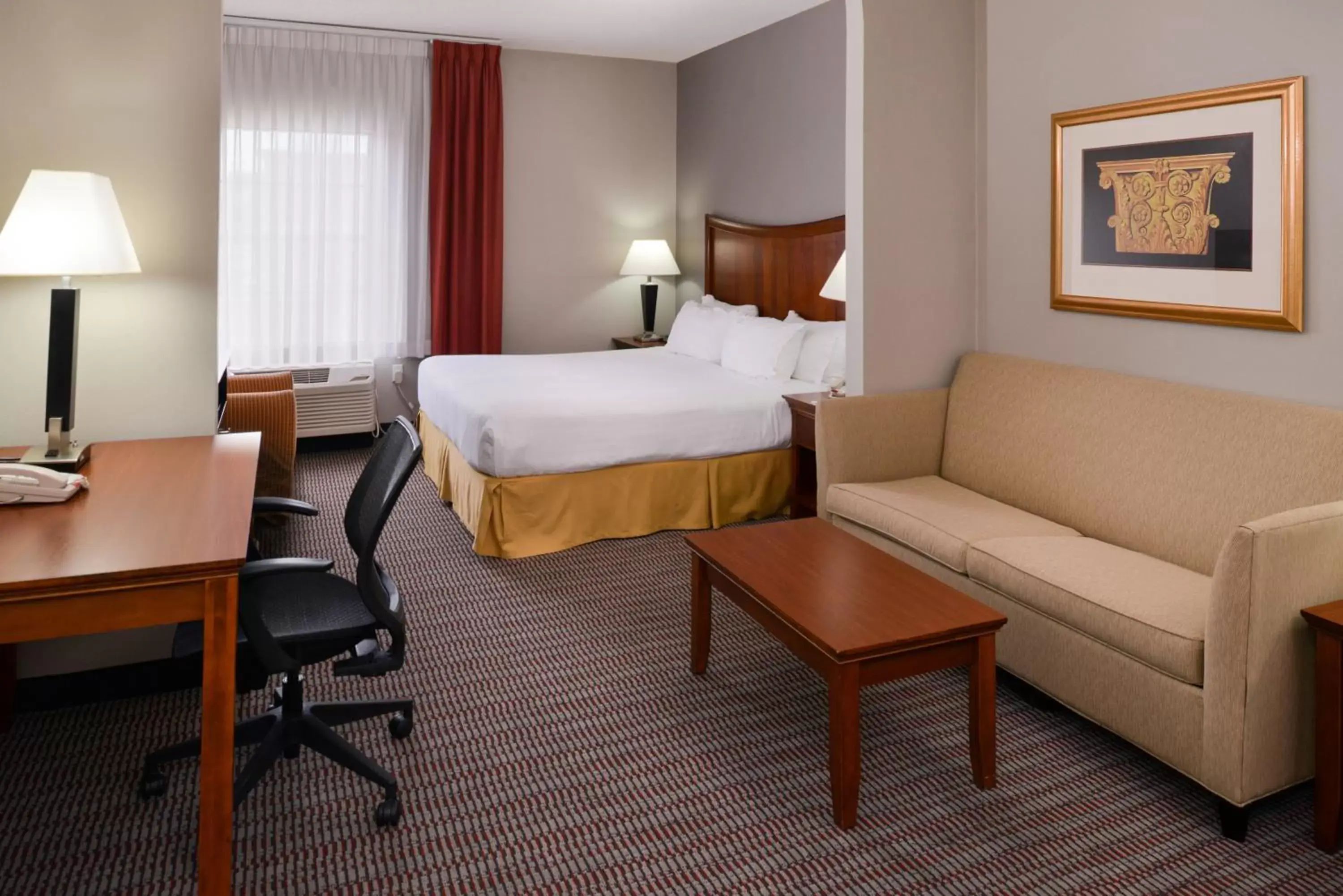 Photo of the whole room, Bed in Holiday Inn Express Hotel & Suites North Little Rock, an IHG Hotel