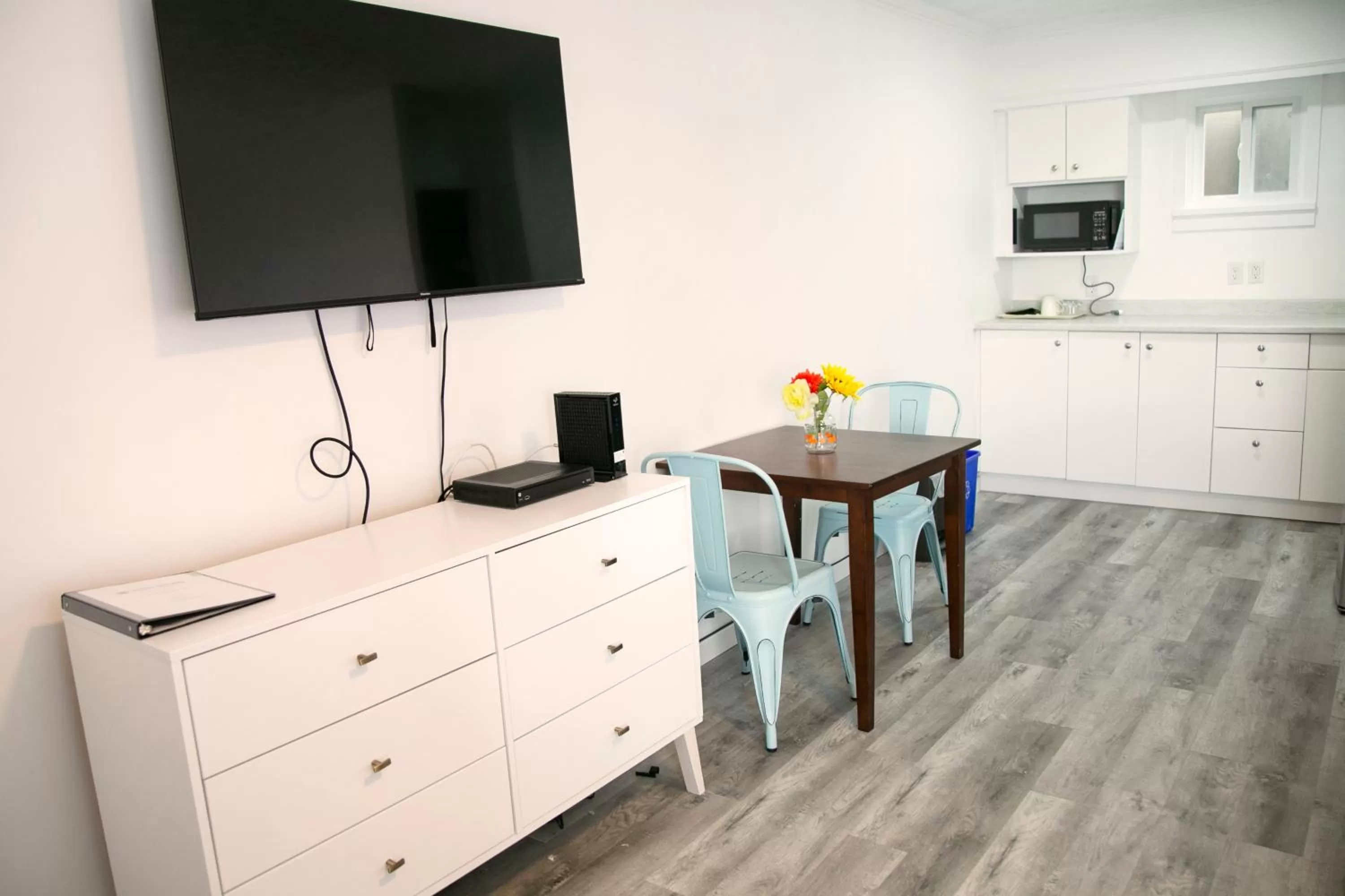 Westview Centre Motel Ltd