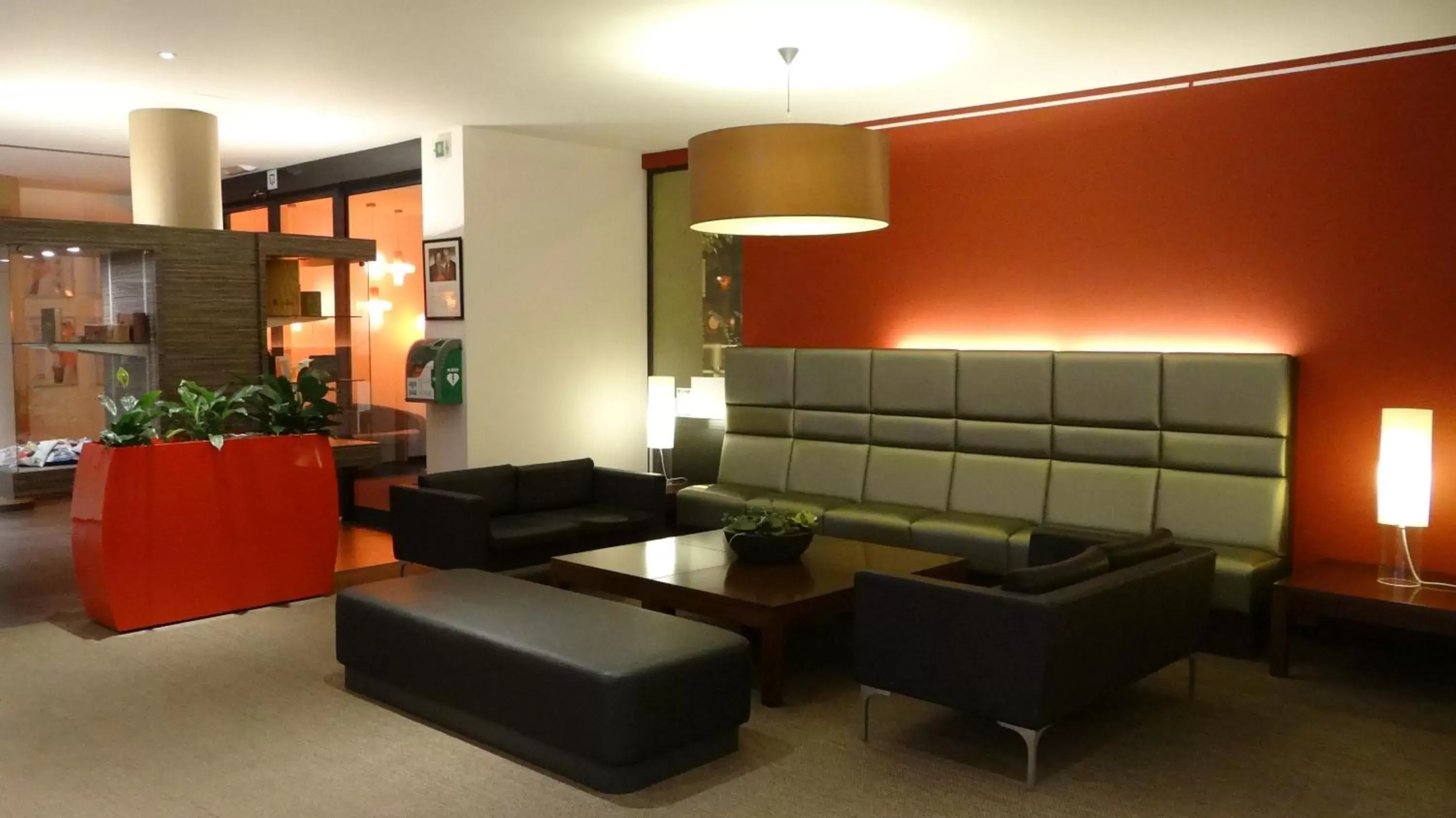 Lounge or bar, Lobby/Reception in ibis Antwerpen Centrum