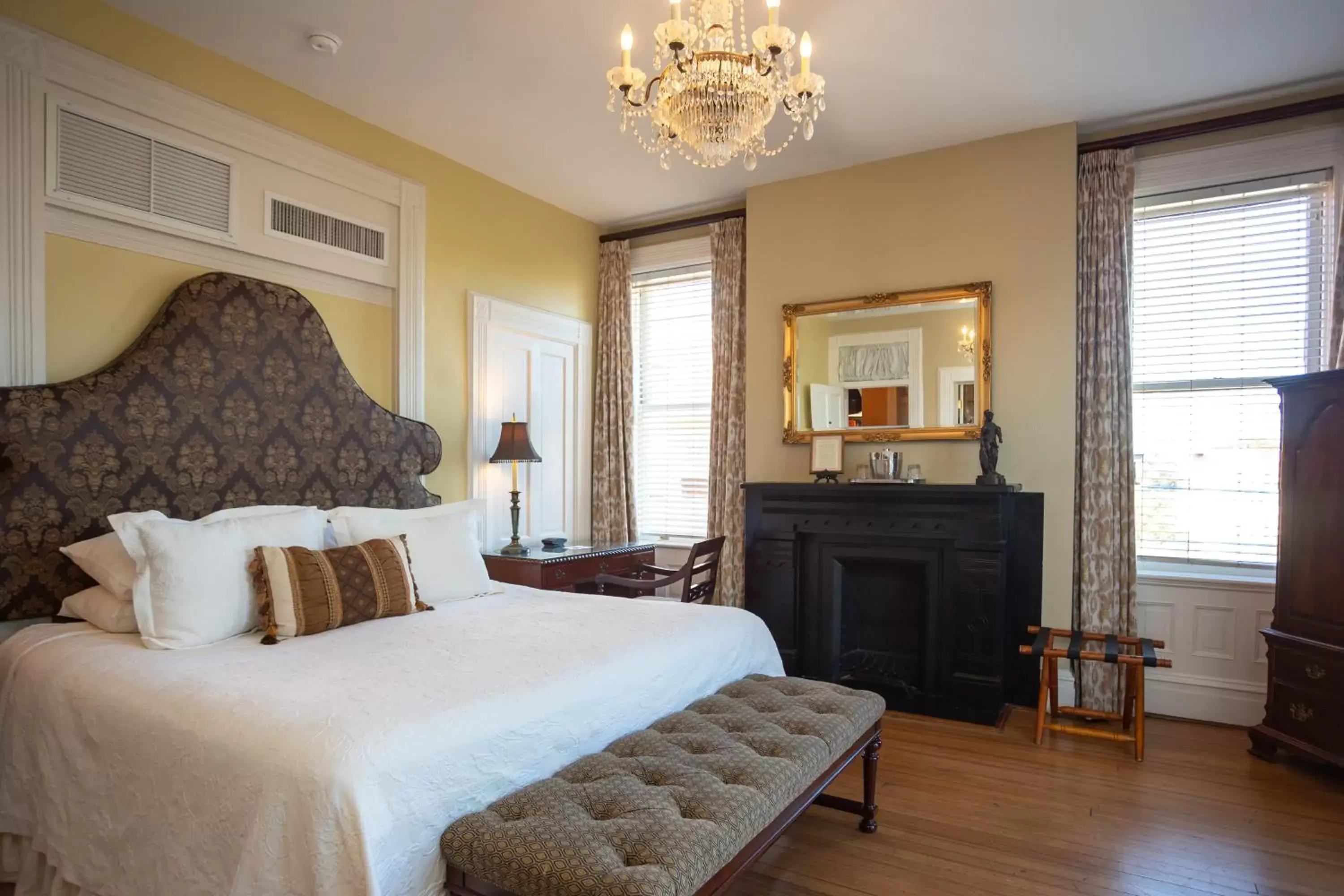 Bedroom, Bed in Kehoe House, Historic Inns of Savannah Collection