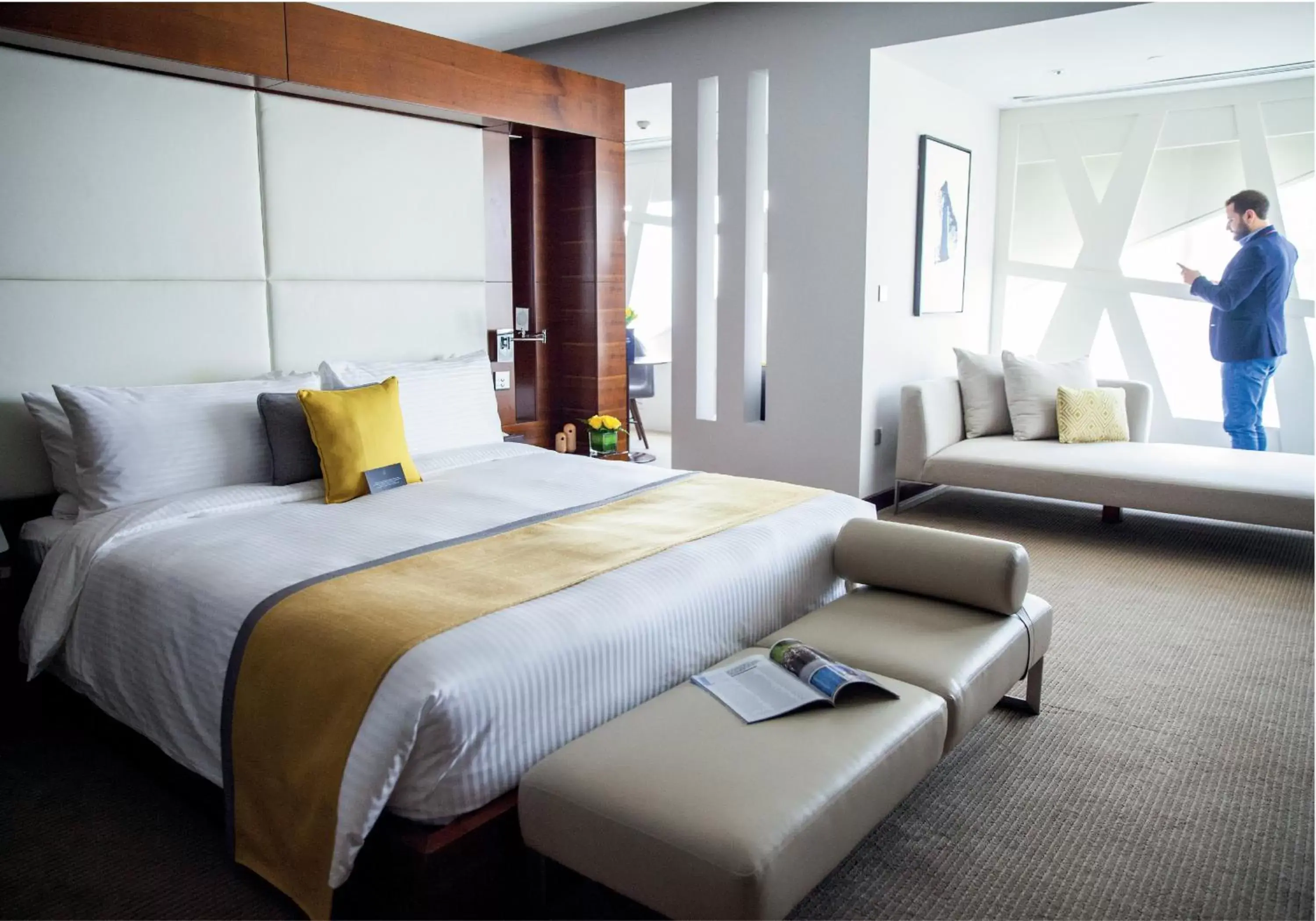 Bedroom, Bed in voco Dubai, an IHG Hotel
