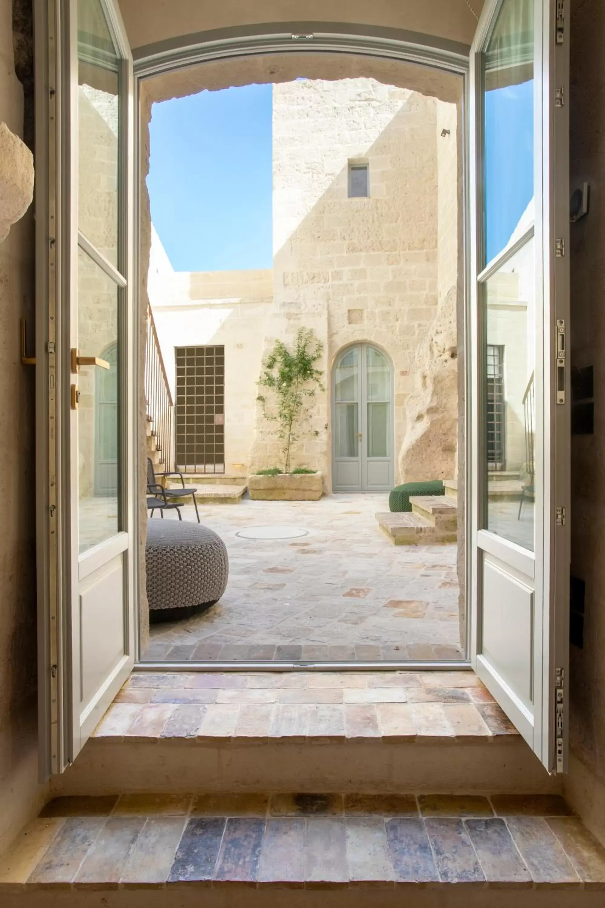 Inner courtyard view in PIANELLE RESORT