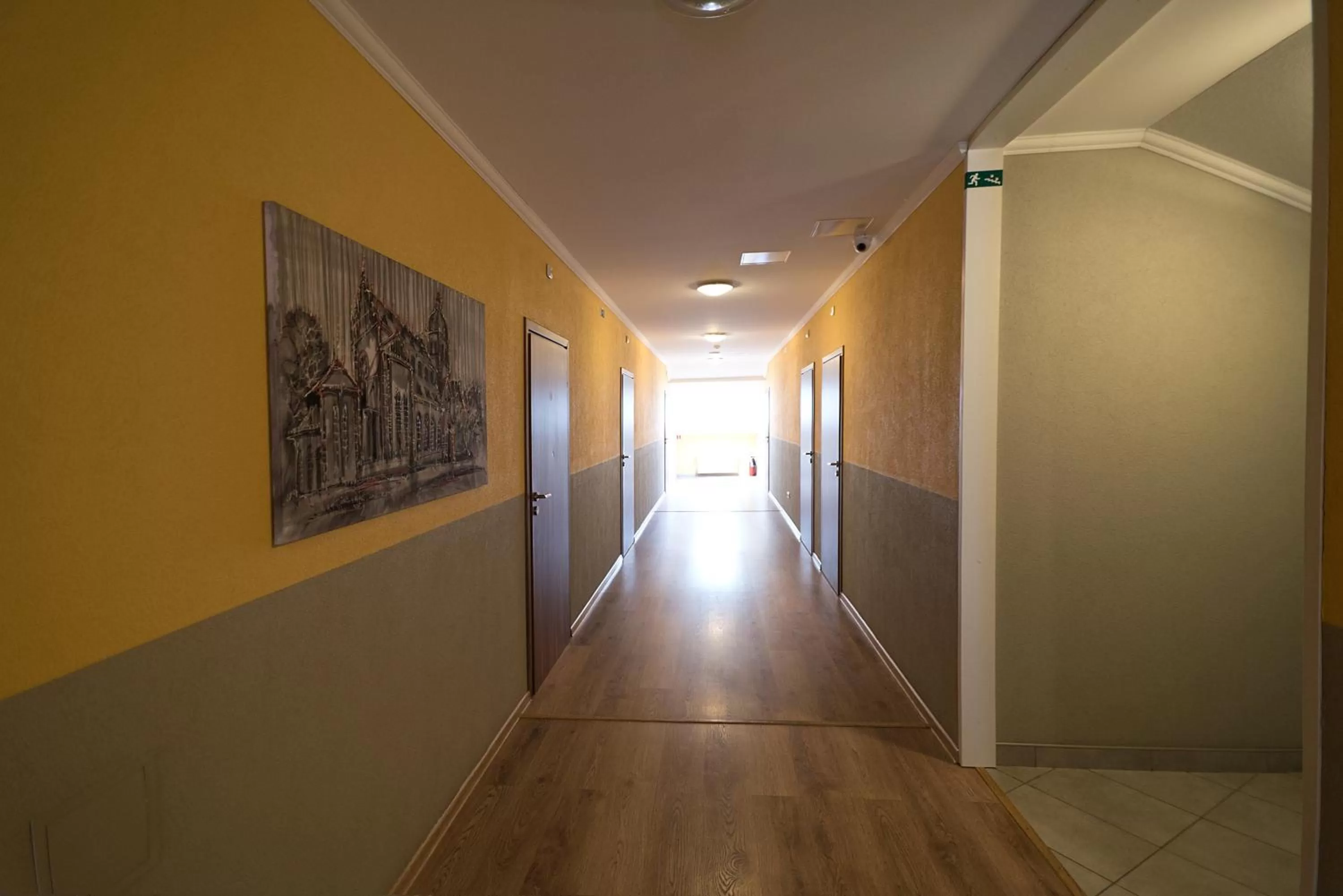 Floor plan in Happy Hotel