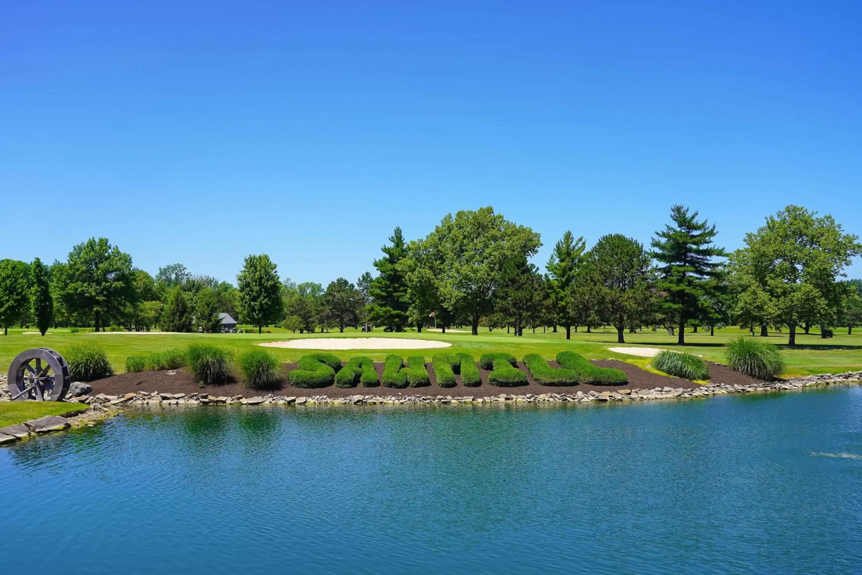 Golfcourse in Sawmill Creek by Cedar Point Resorts