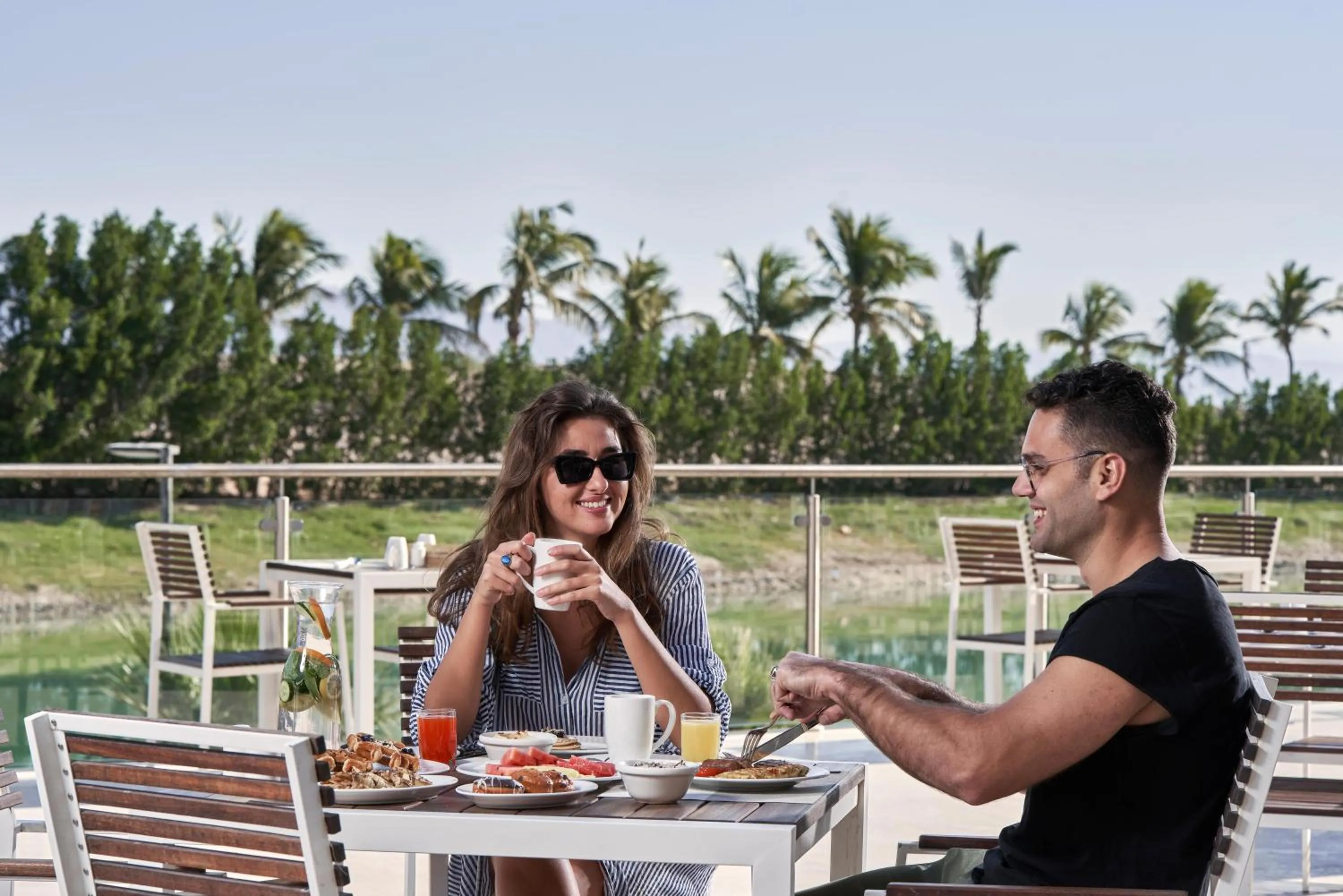 Restaurant/places to eat in Fanar Hotel & Residences