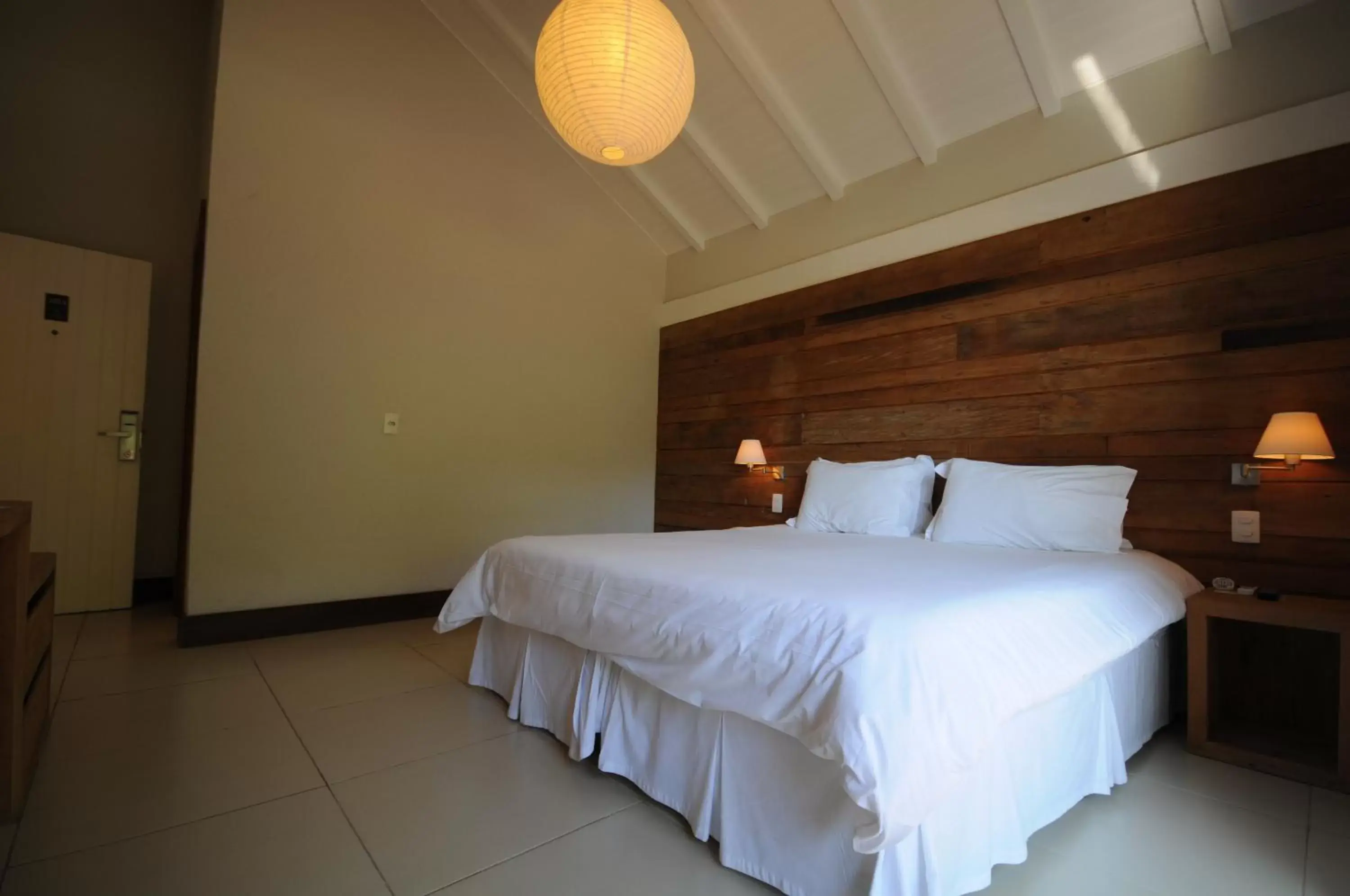 Photo of the whole room, Bed in Rio Búzios Boutique Hotel