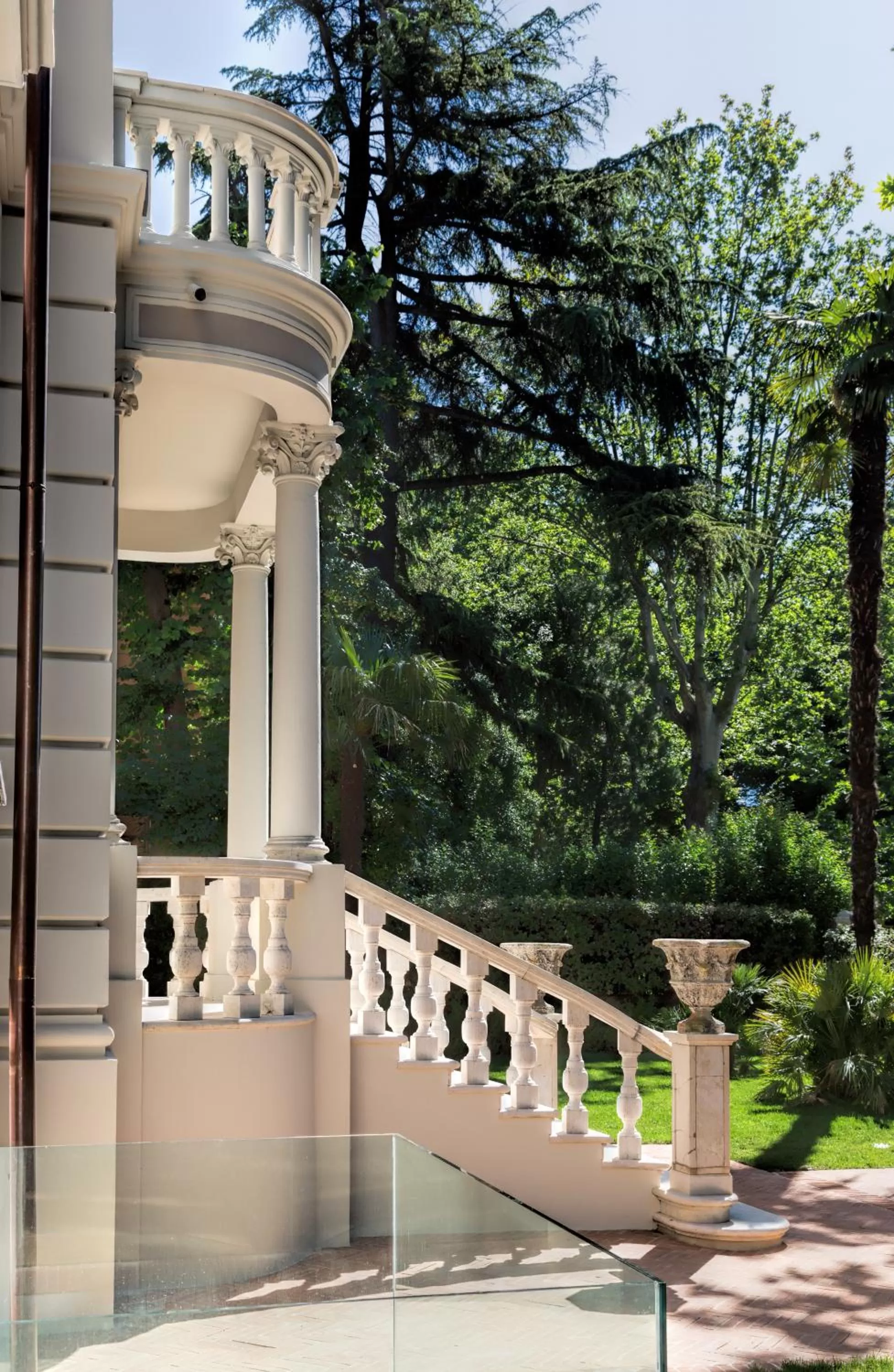 Decorative detail in Relais Metelli