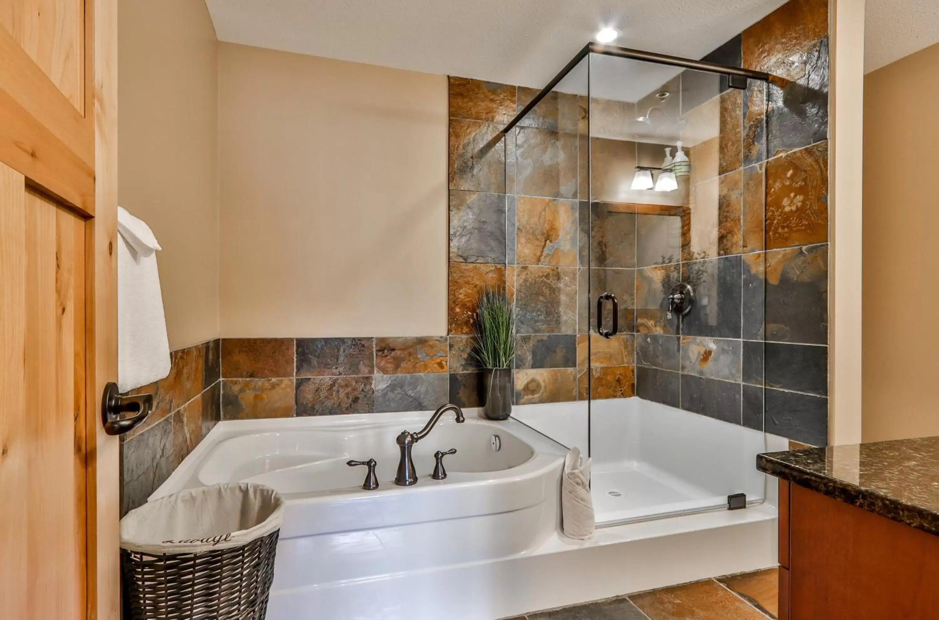 Bathroom in Tamarack Lodge by Spring Creek Vacations