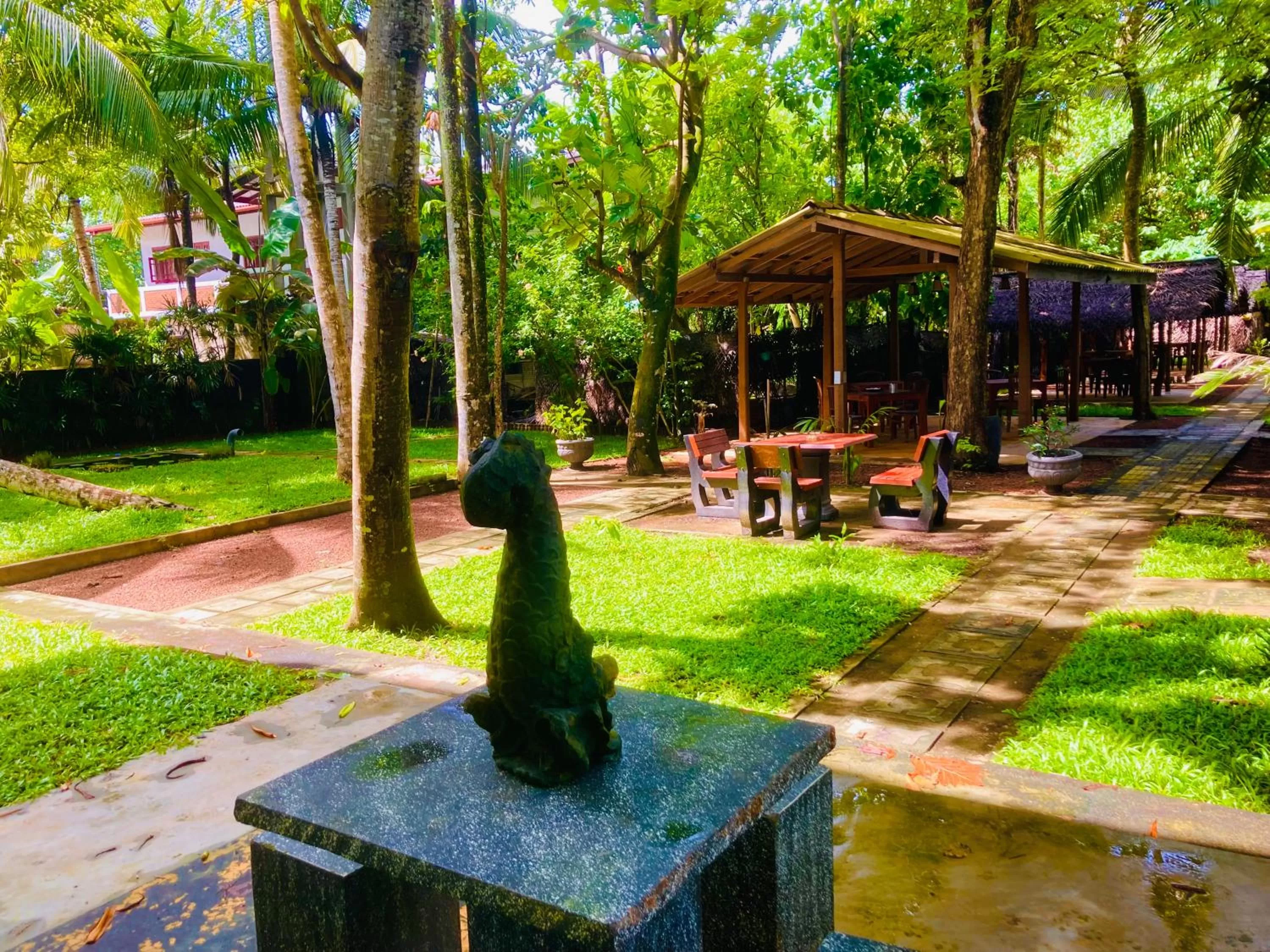 Garden in Manel Villa