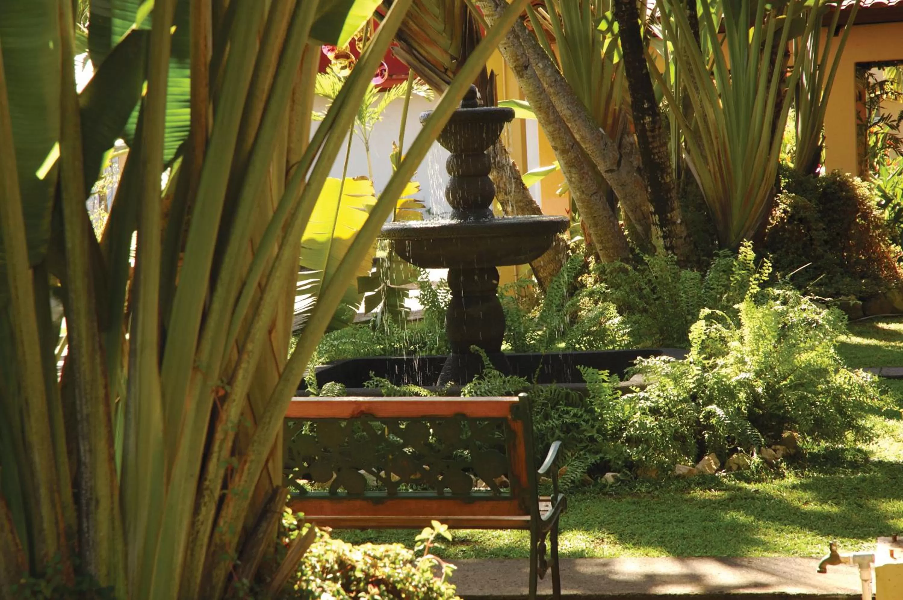 Garden in Albrook Inn