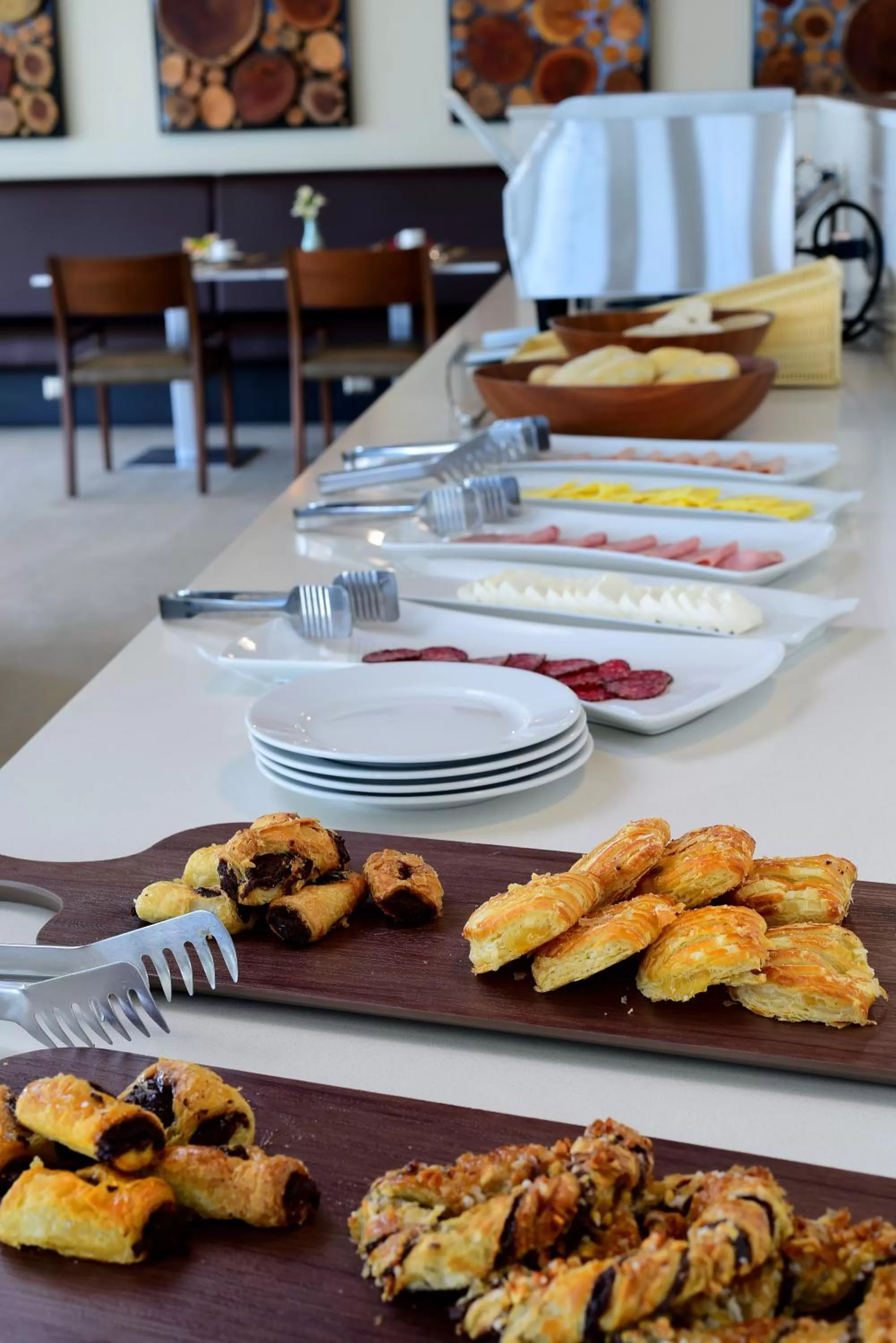 Food and drinks in Best Western Ferrat