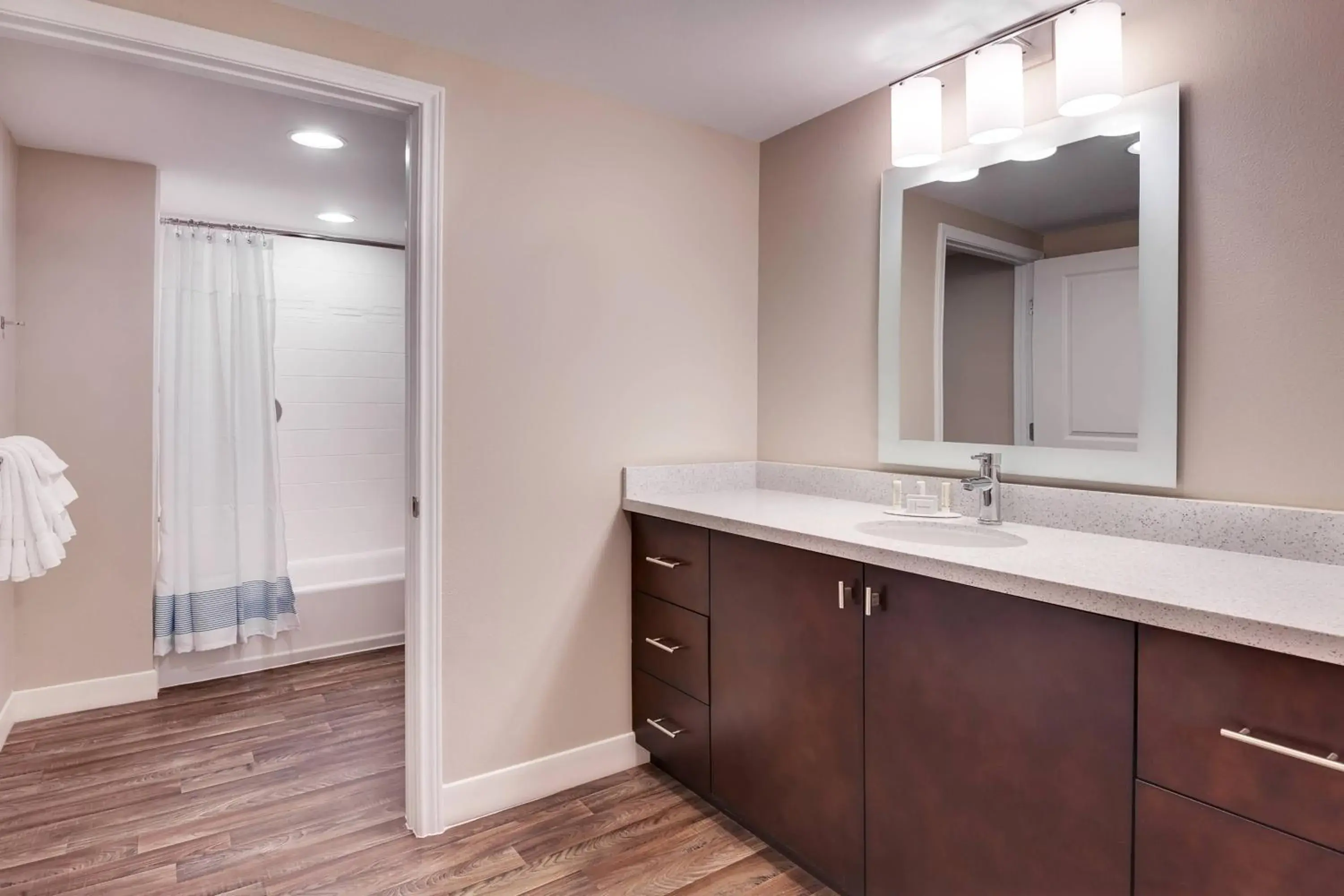 Photo of the whole room, Bathroom in TownePlace Suites by Marriott Austin Parmer/Tech Ridge
