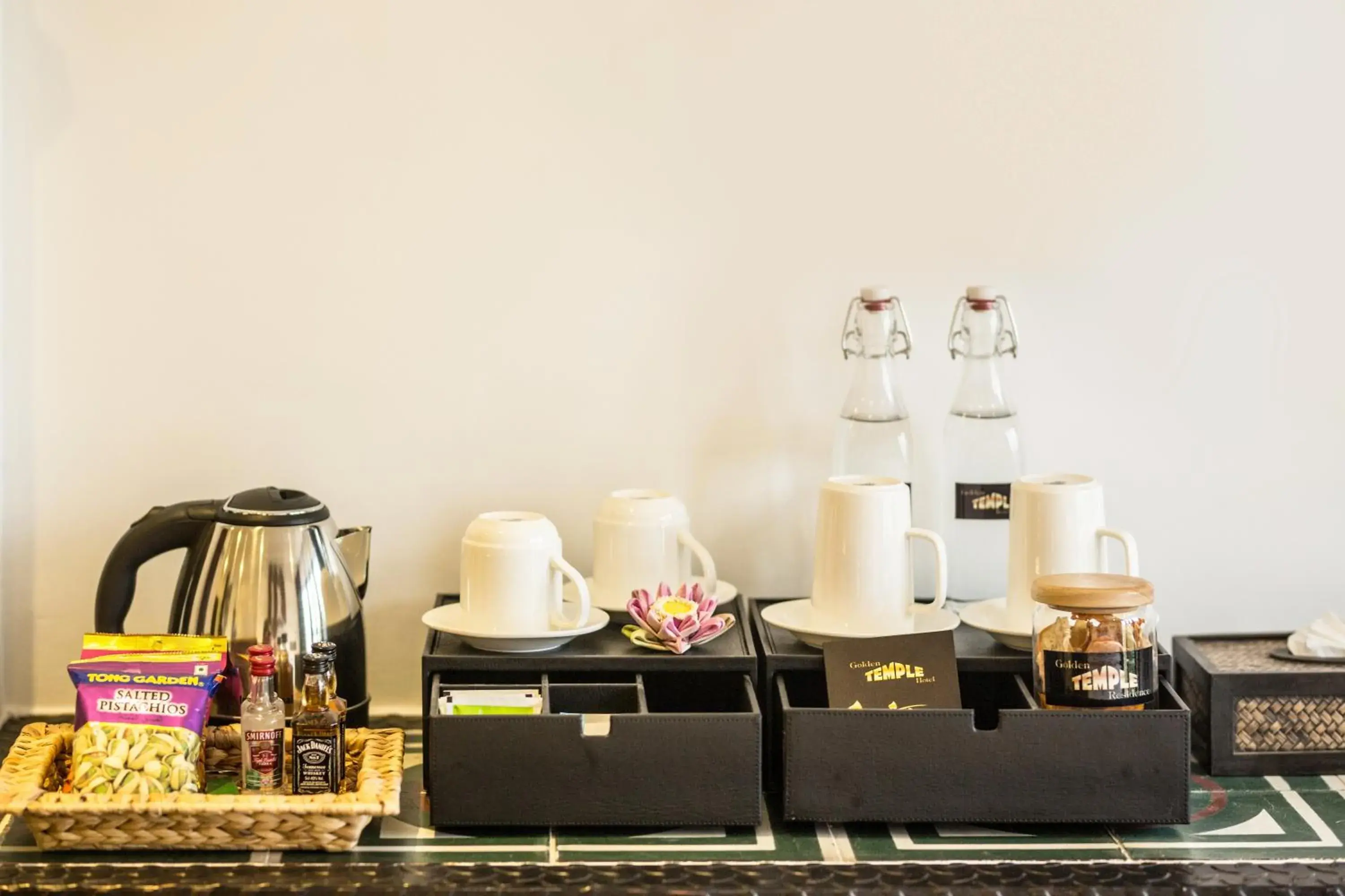 Coffee/Tea Facilities in Golden Temple Villa