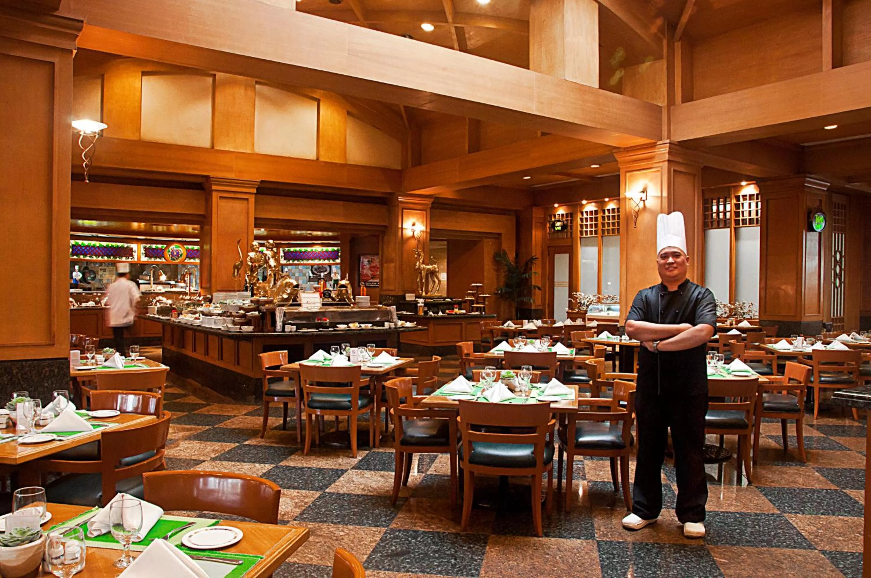 Restaurant/places to eat in Century Park Hotel