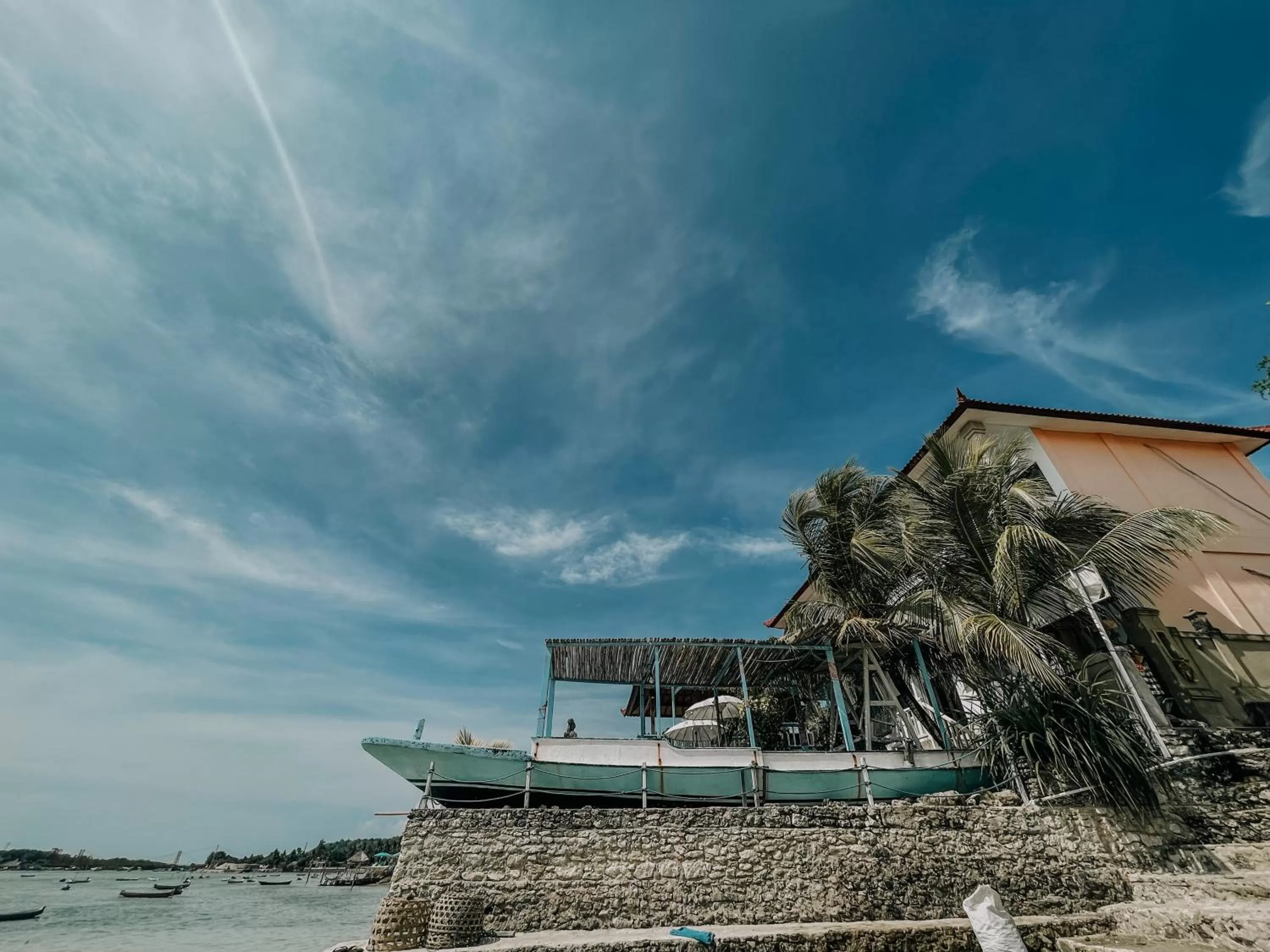 Property building in Aurora Beach View