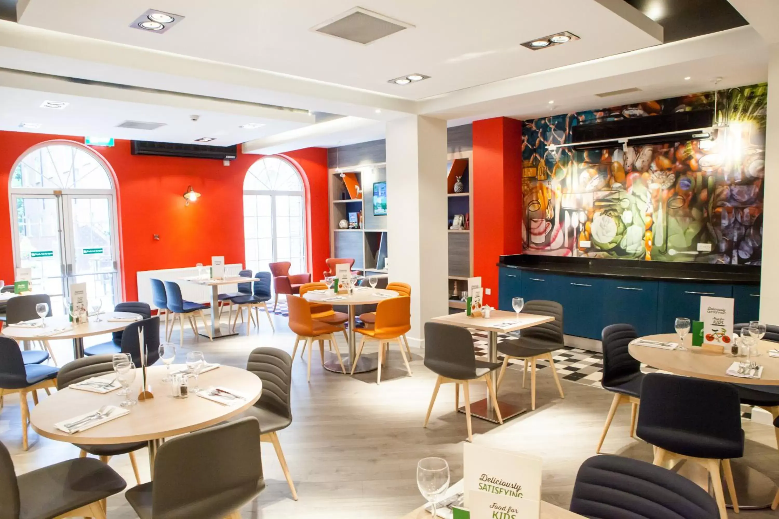 Restaurant/places to eat in Holiday Inn Corby Kettering A43 by IHG Restaurant/places to eat in Holiday Inn Corby Kettering A43 by IHG