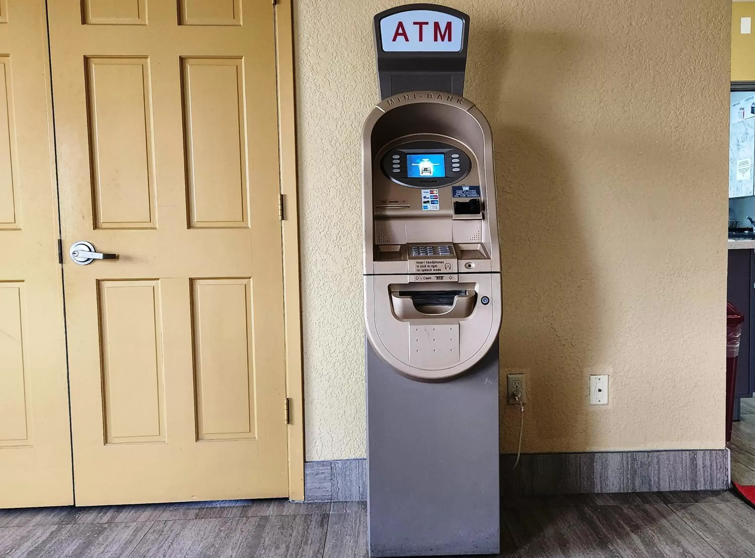 ATM in Express Inn Hobby Airport