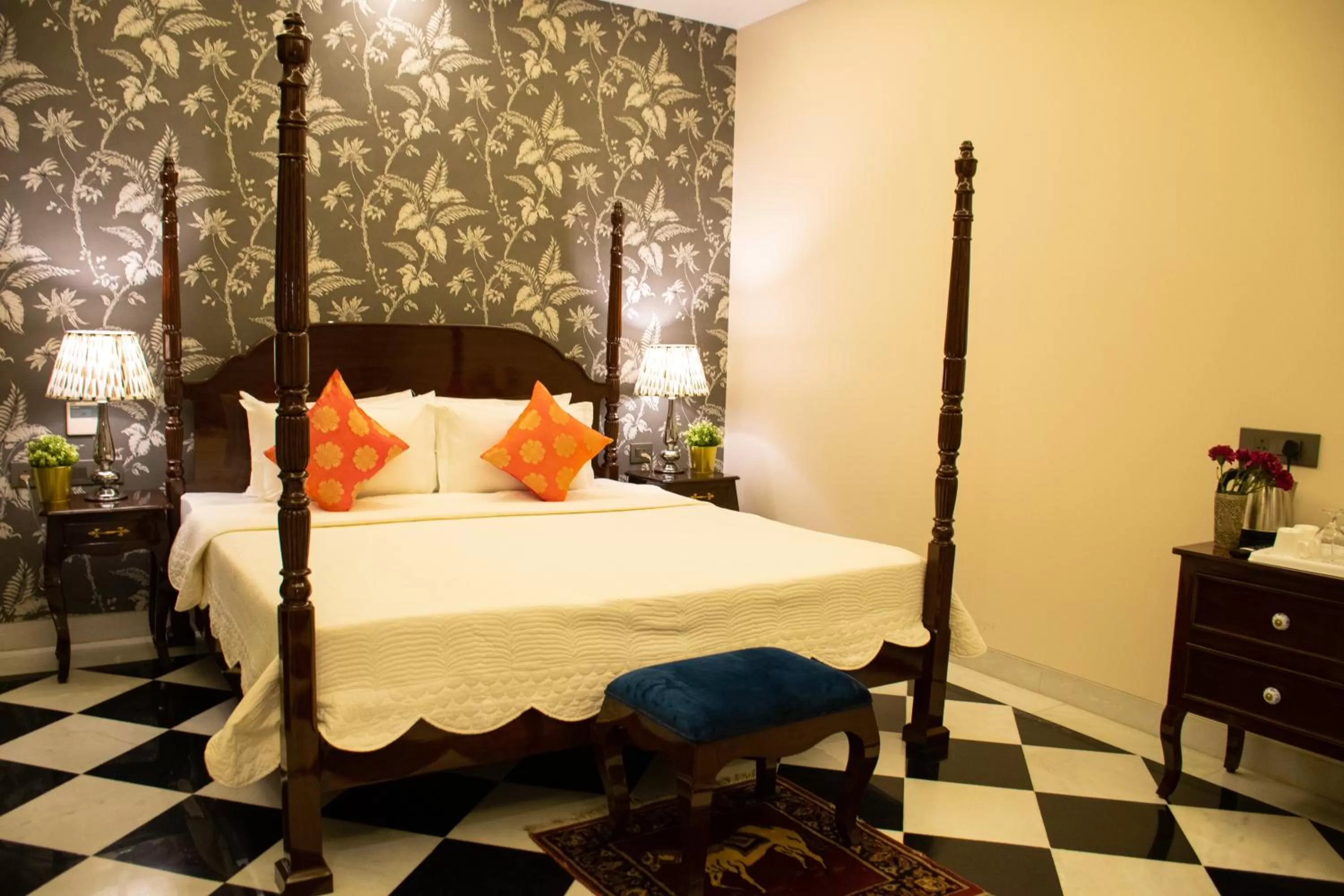 Bed in Dileep Kothi - A Royal Boutique Luxury Suites in Jaipur