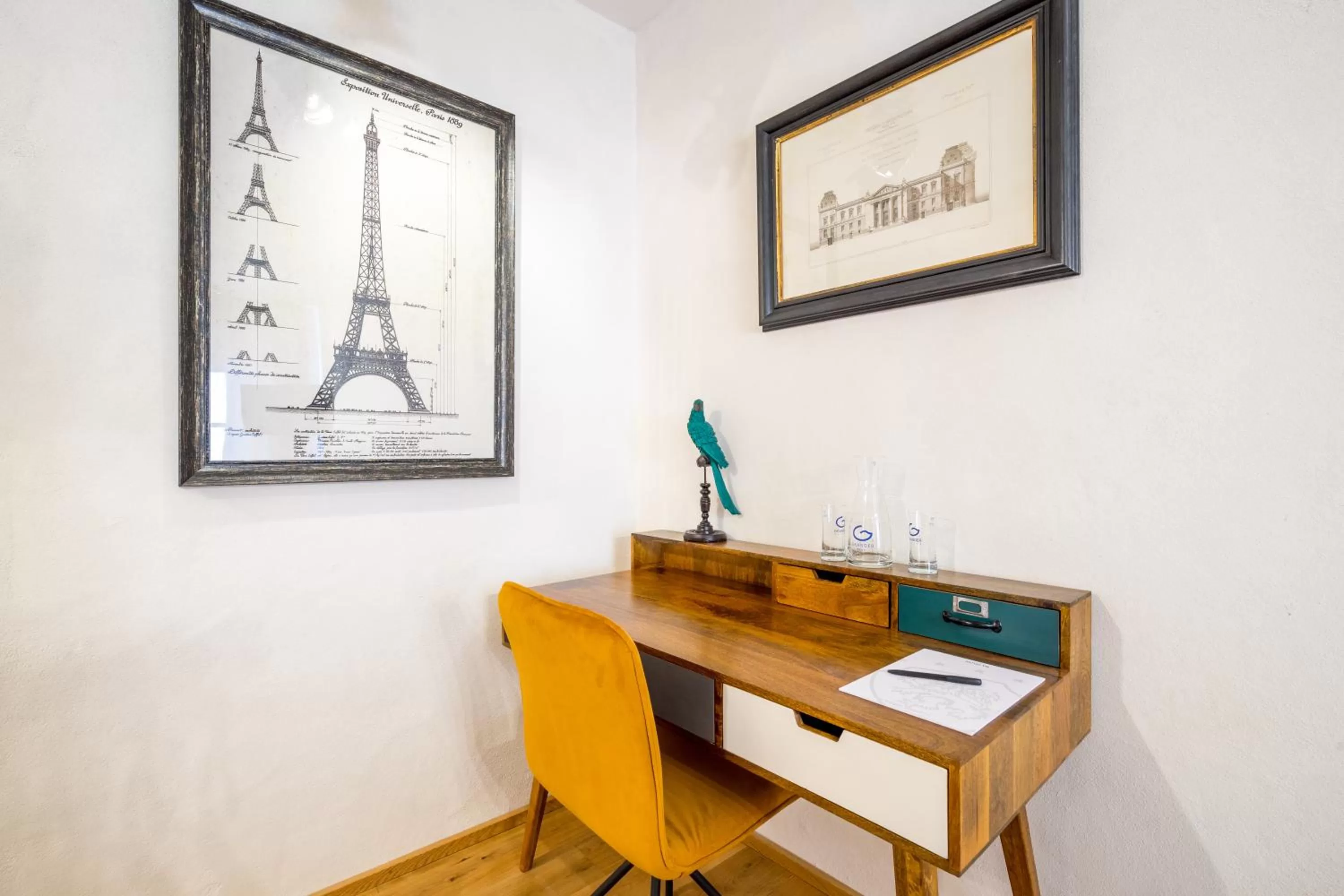 Living room in Hotel Rote19