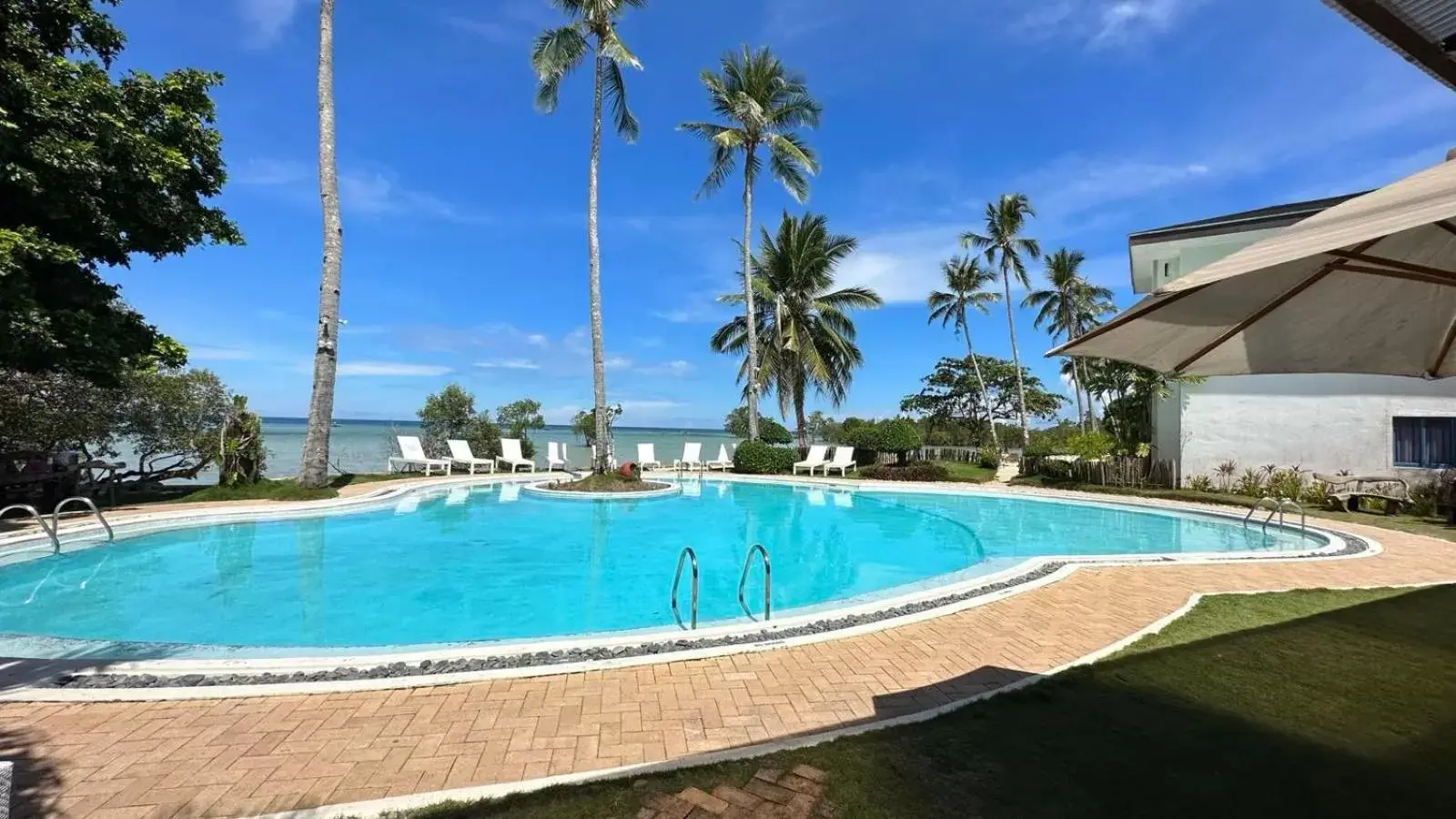 Swimming Pool in Microtel by Wyndham Puerto Princesa