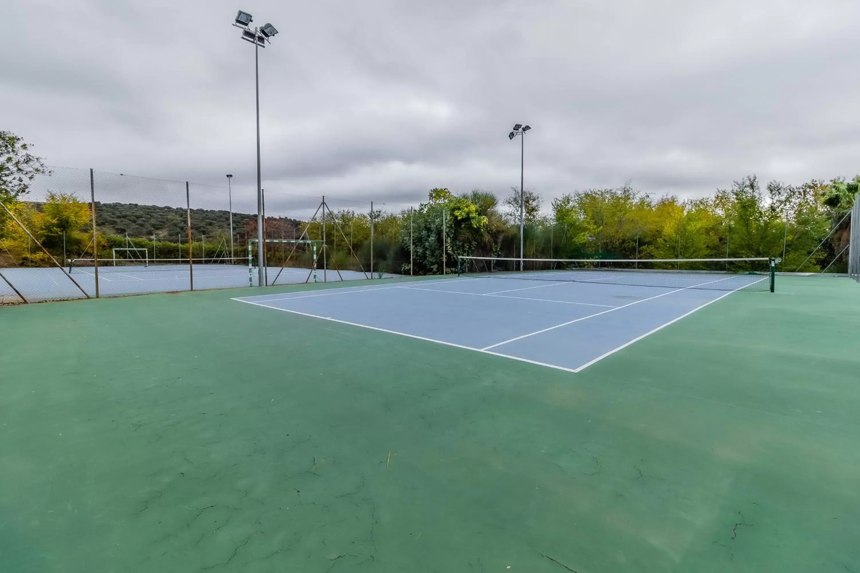 Tennis court, Tennis/Squash in Hotel Las Errizas by Vivere Stays