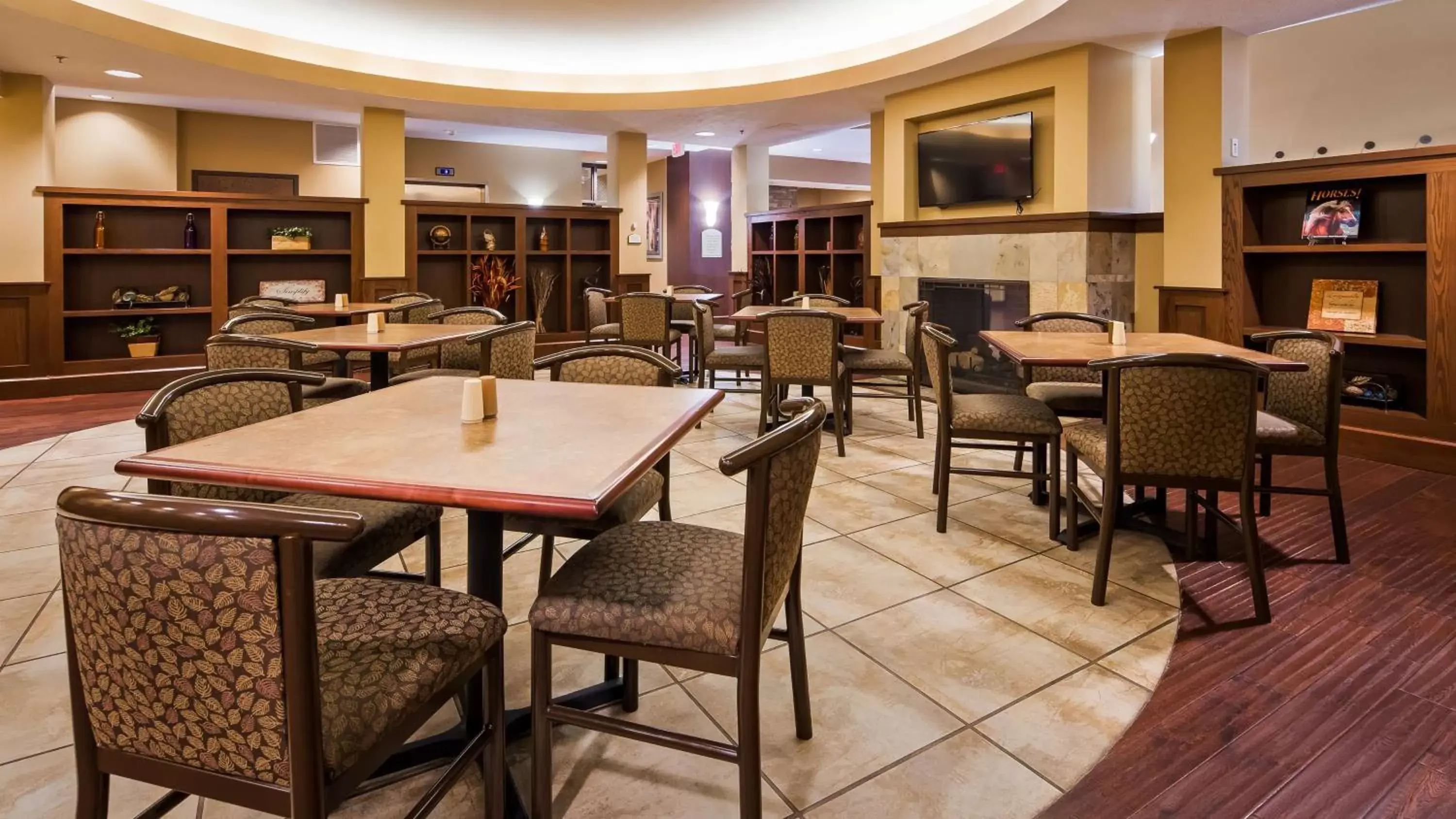Restaurant/Places to Eat in Best Western Plus Grand Island Inn and Suites