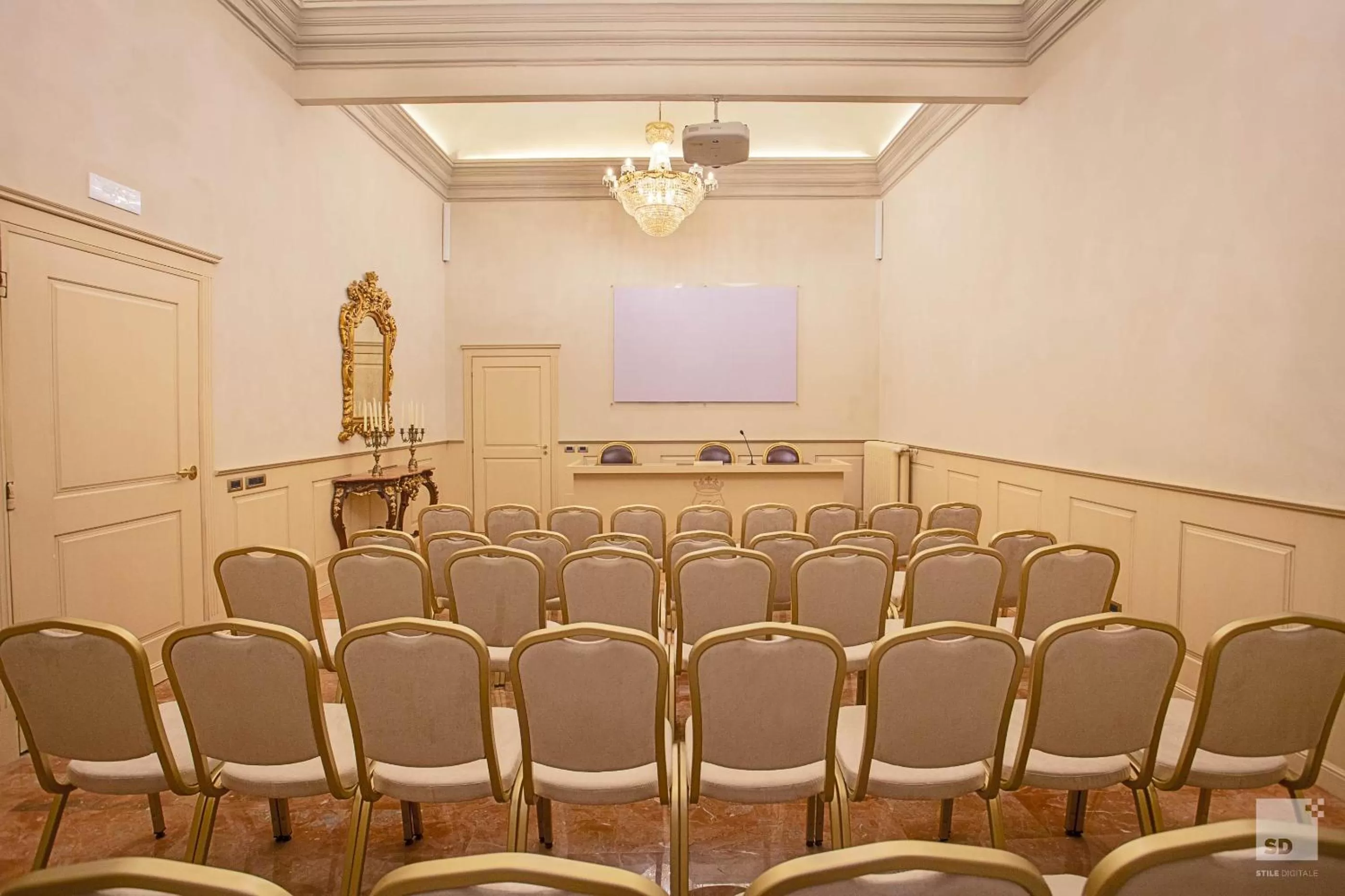 Meeting/conference room in Hotel Cavour