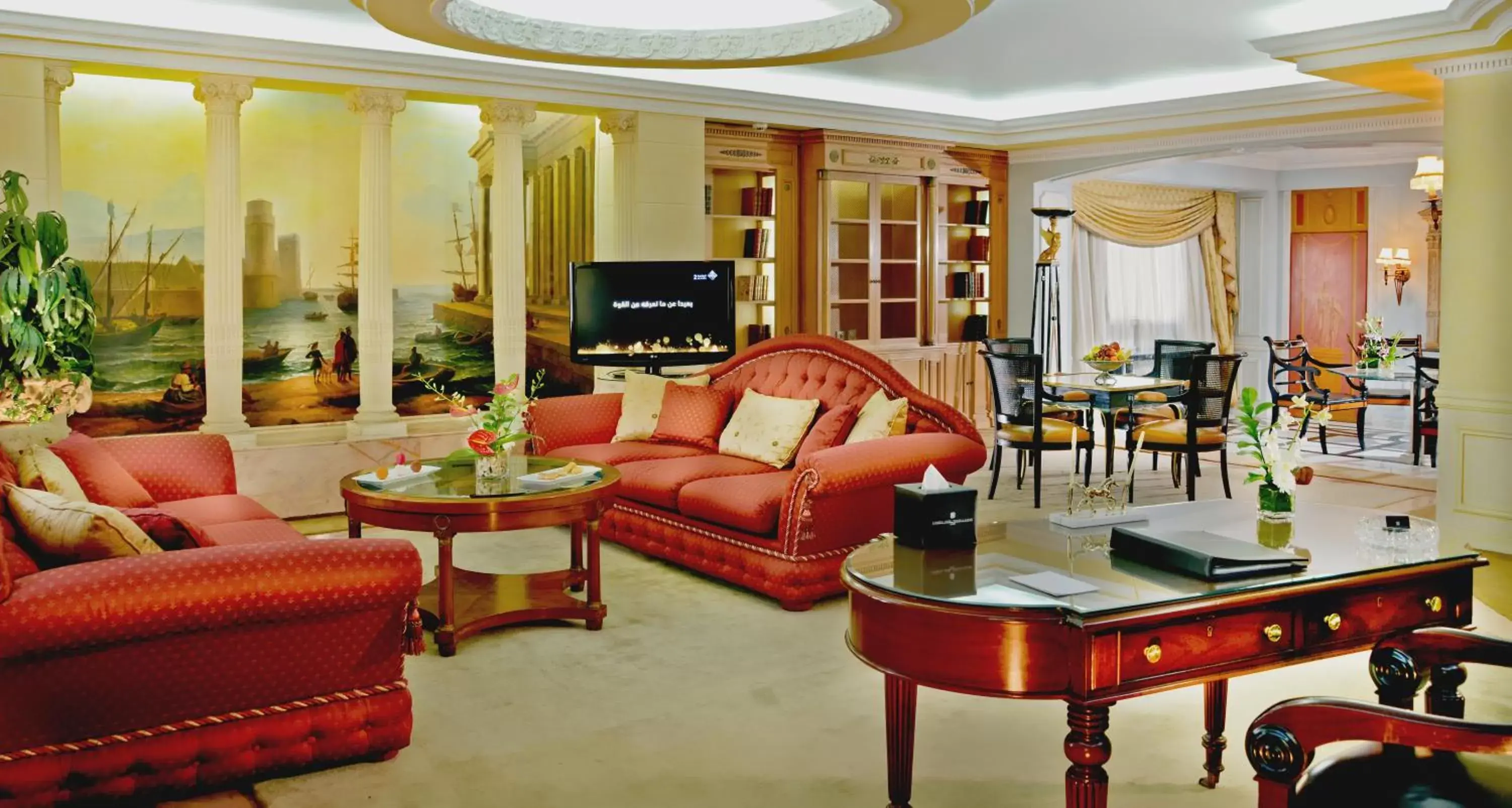 Living room, Seating Area in Sonesta Hotel Tower & Casino Cairo