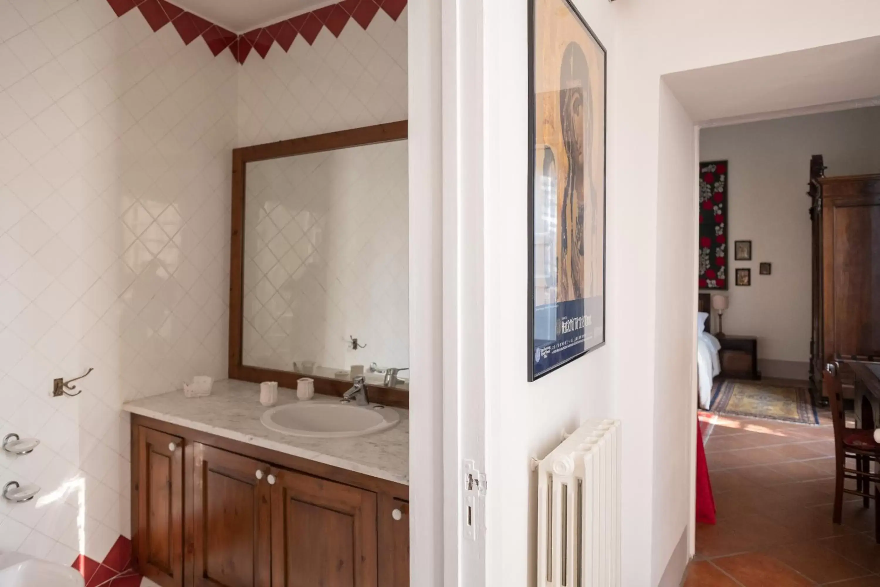 Bathroom, Kitchen/Kitchenette in Palazzo Bernardini Suites