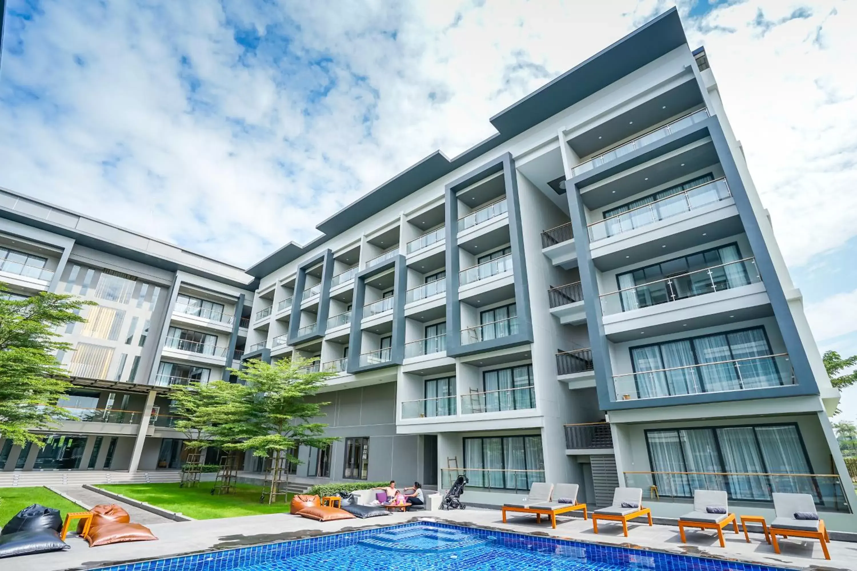 Swimming pool, Property Building in Serenity Hotel and Spa Kabinburi