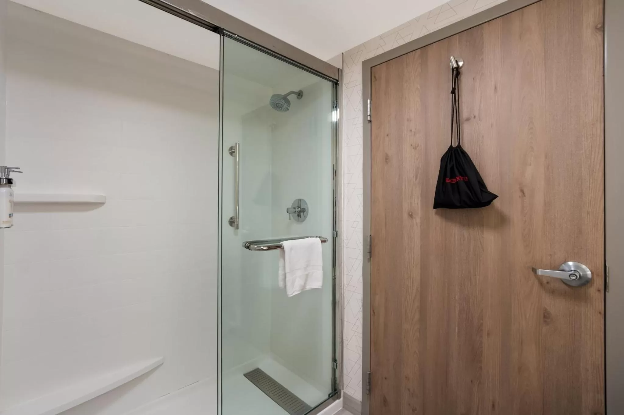 Bathroom in Holiday Inn Express & Suites Lexington by IHG