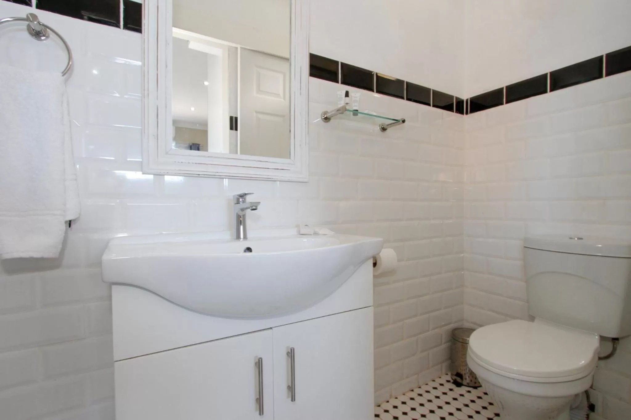 Bathroom in Coweys Corner