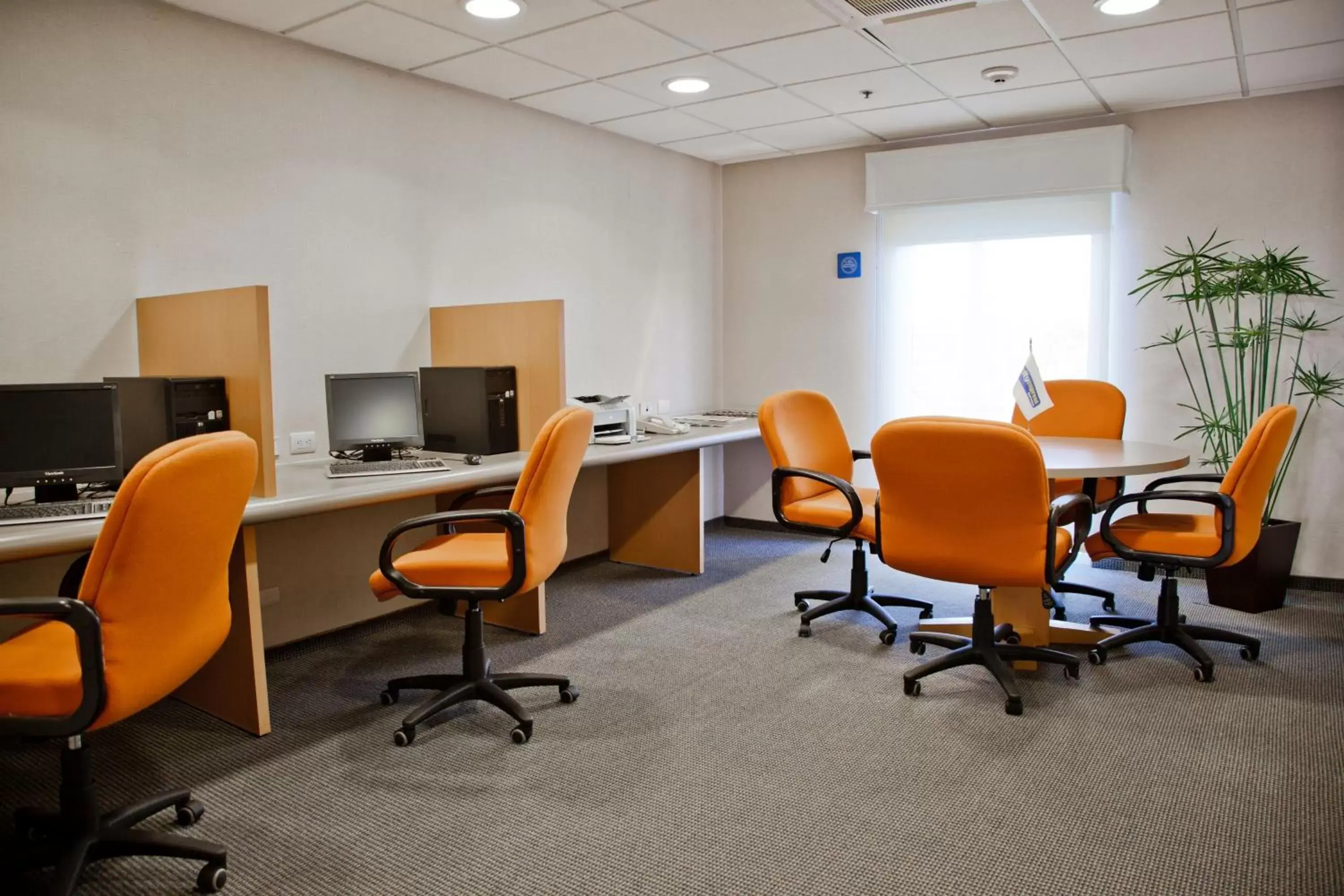 Business facilities in City Express by Marriott Celaya Parque