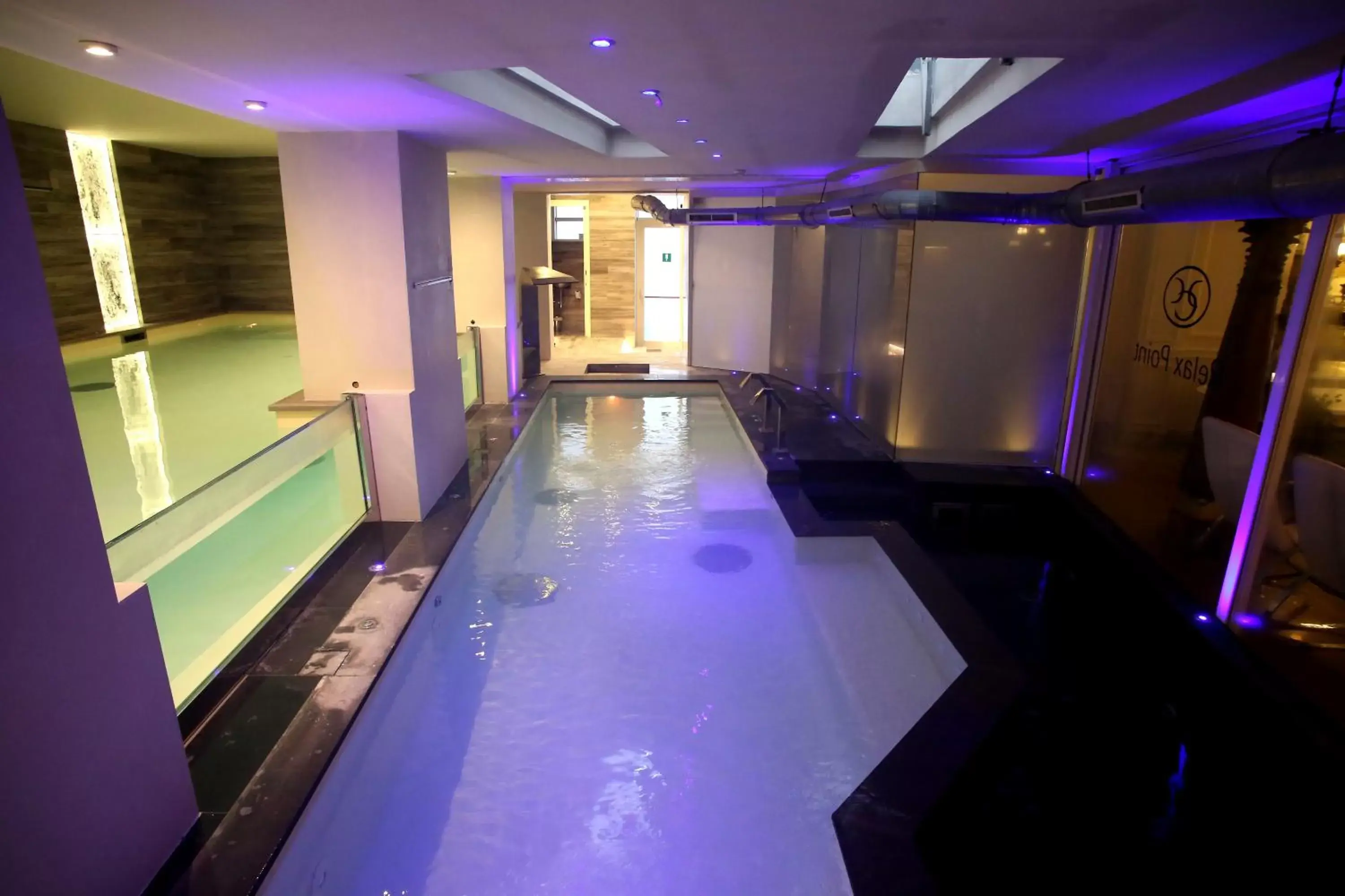 Spa and wellness centre/facilities, Swimming Pool in Hotel Columbia Wellness & Spa