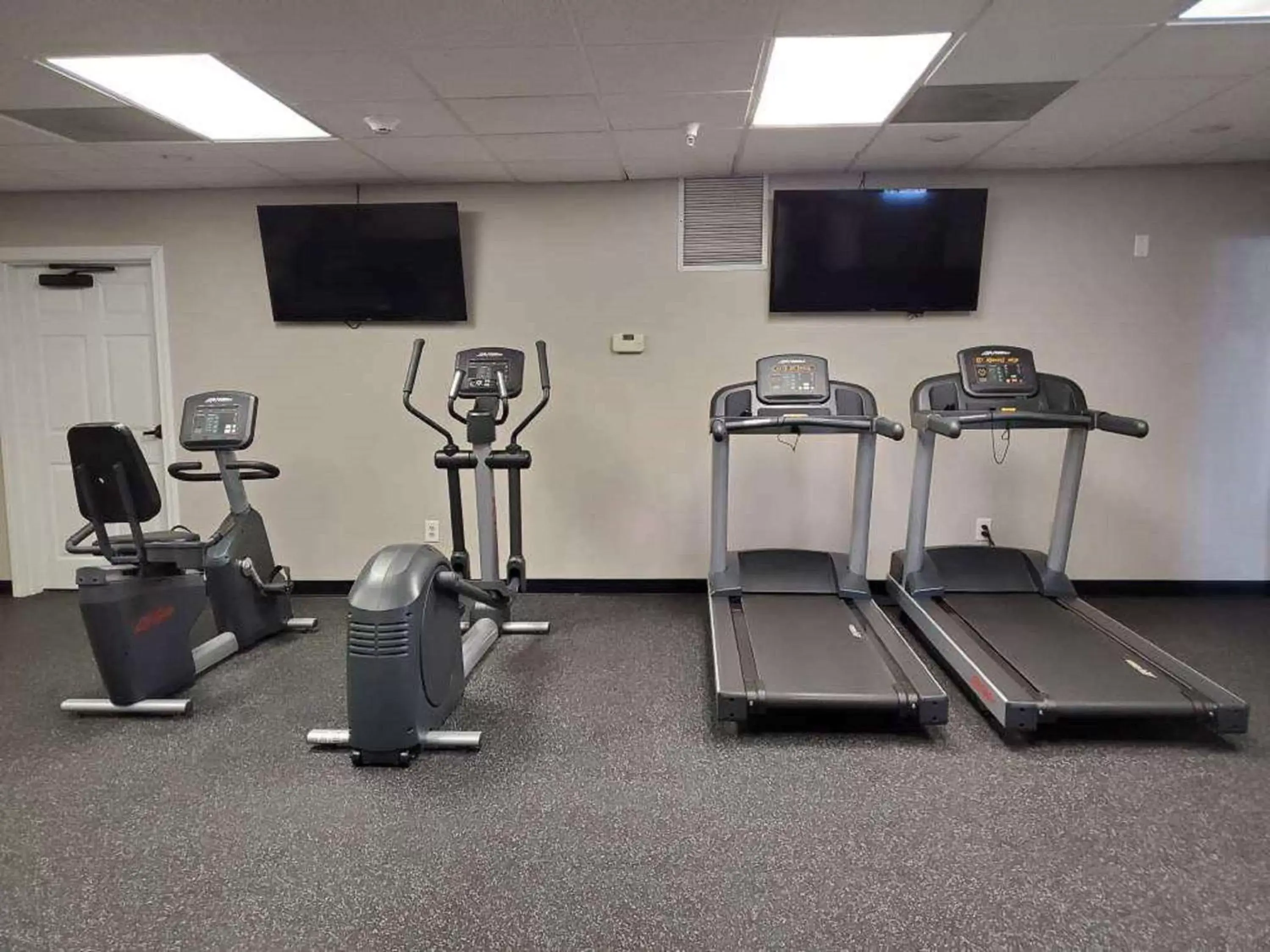 Activities, Fitness Center/Facilities in Country Inn & Suites by Radisson, Tucson Airport, AZ