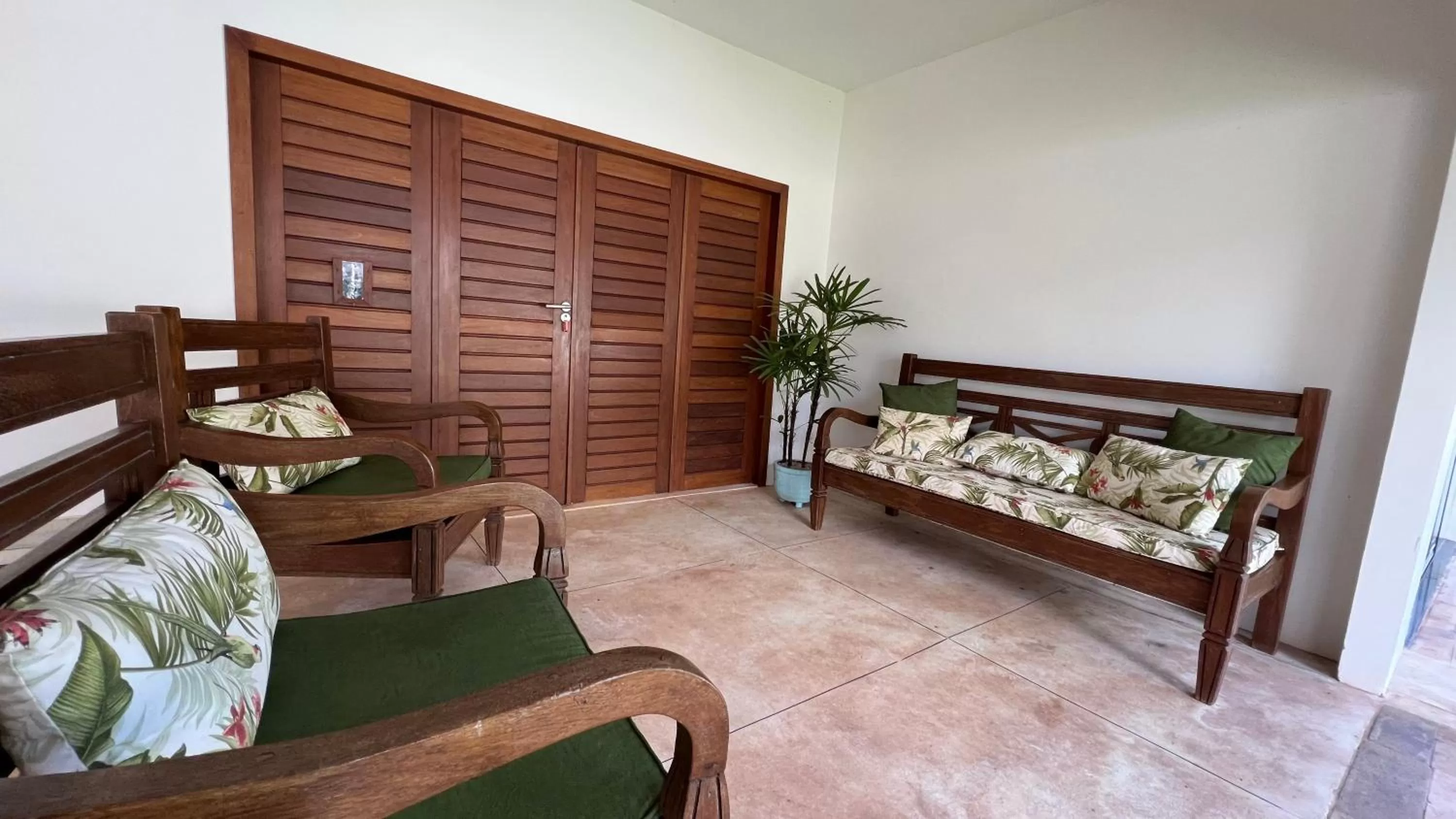 Photo of the whole room in Aki Pousada