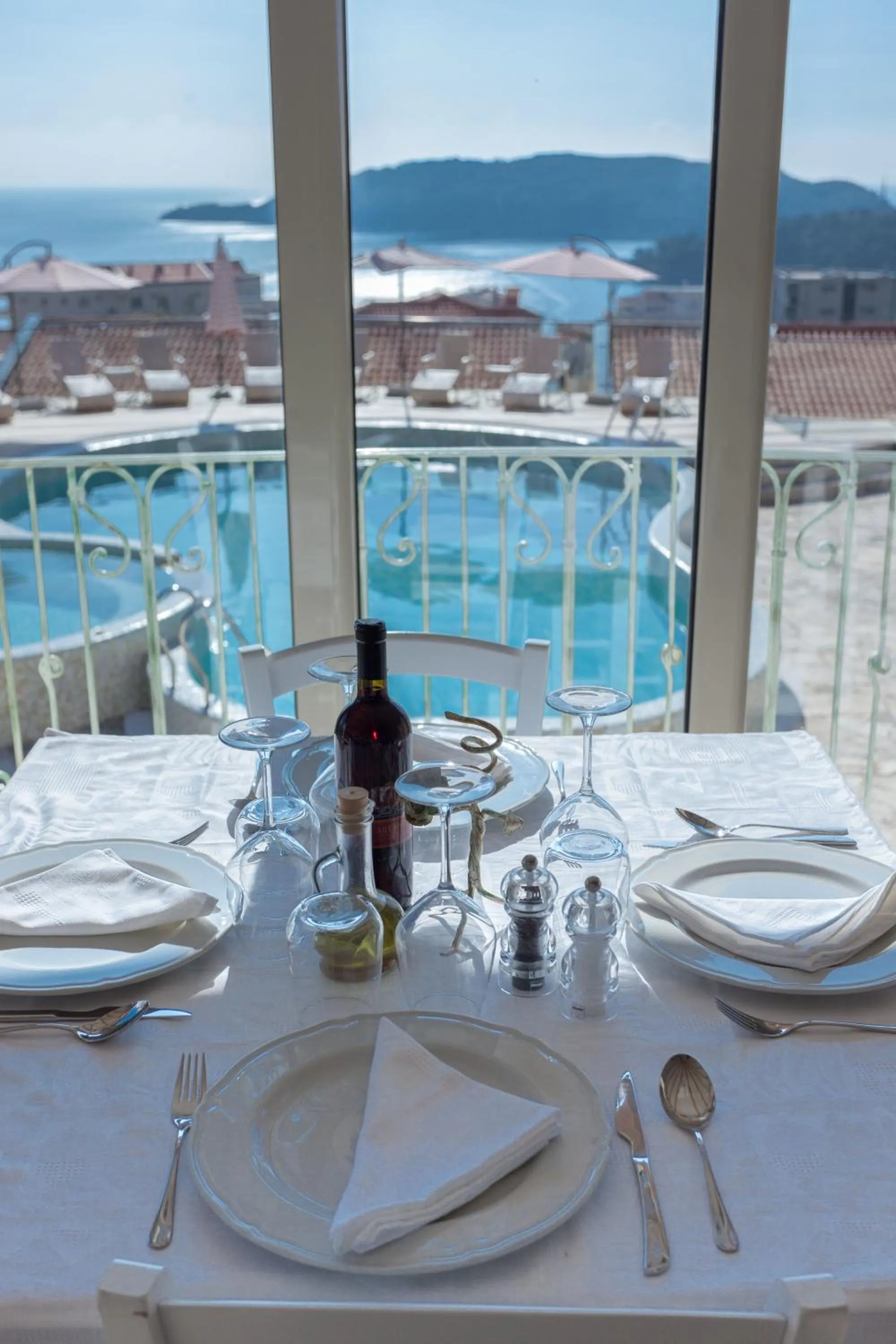 Restaurant/places to eat in Spa Resort Bečići