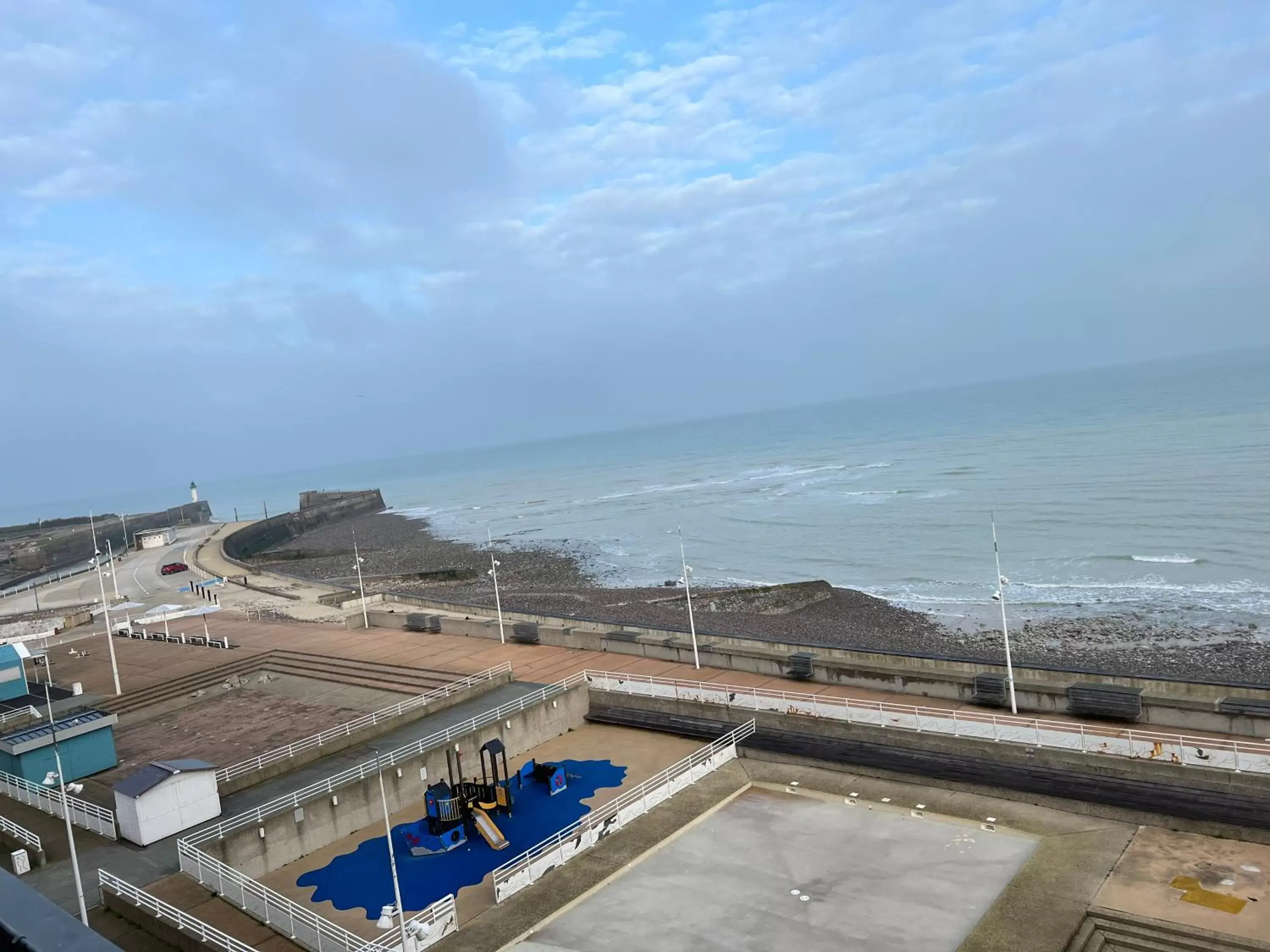 Beach, Pool View in La Maison Des Galets sur le front de mer