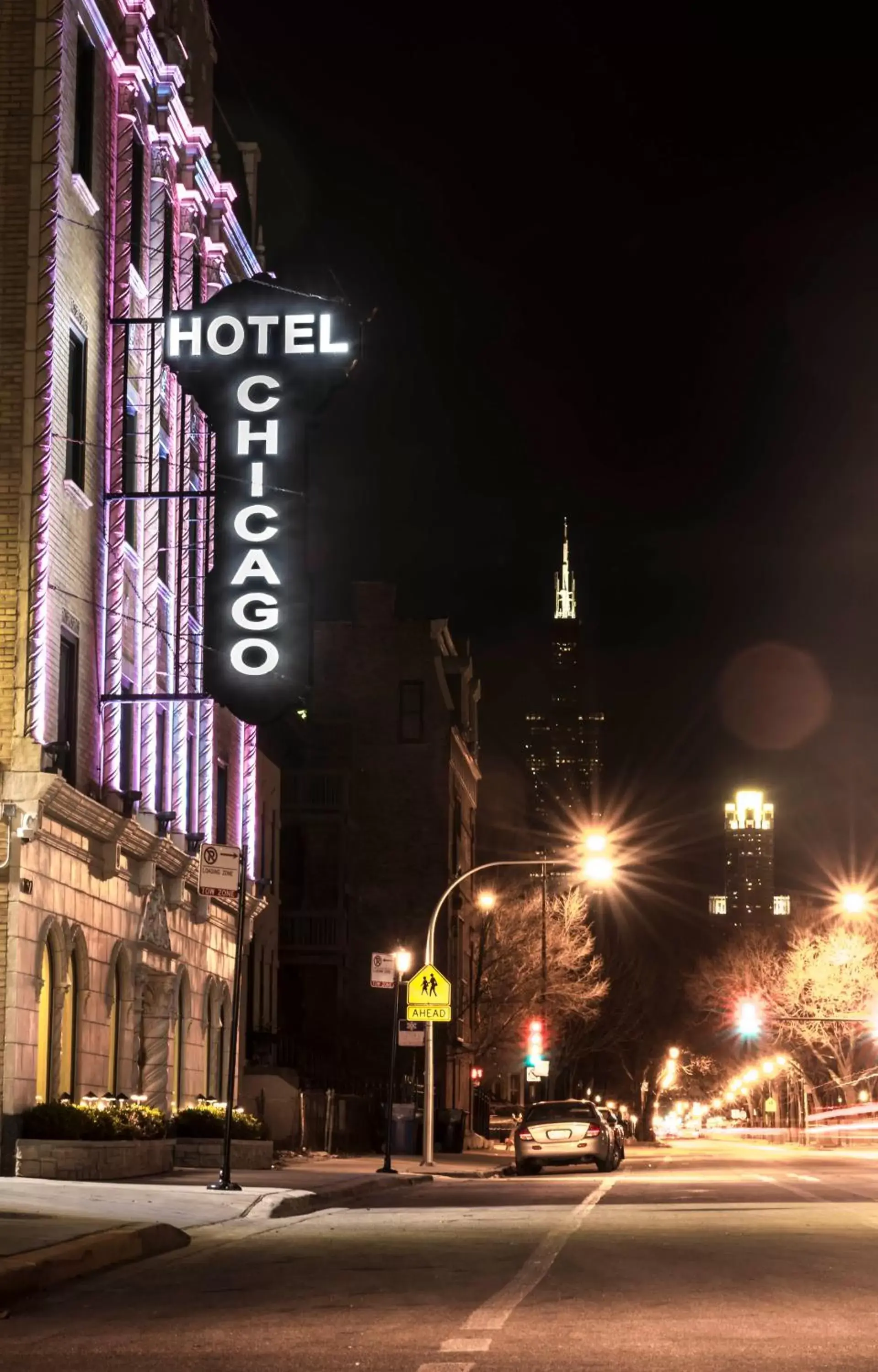 Facade/entrance in Hotel Chicago West Loop