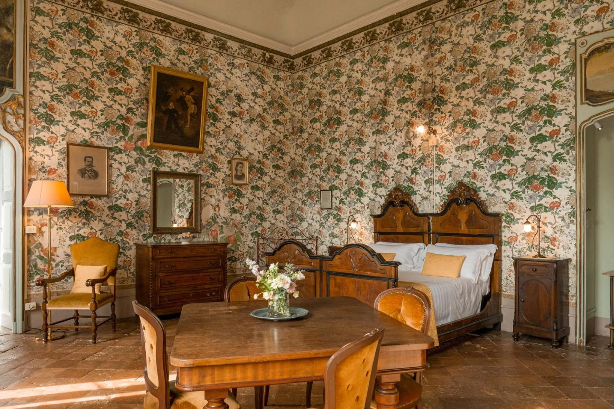 Bed in Albergo Real Castello