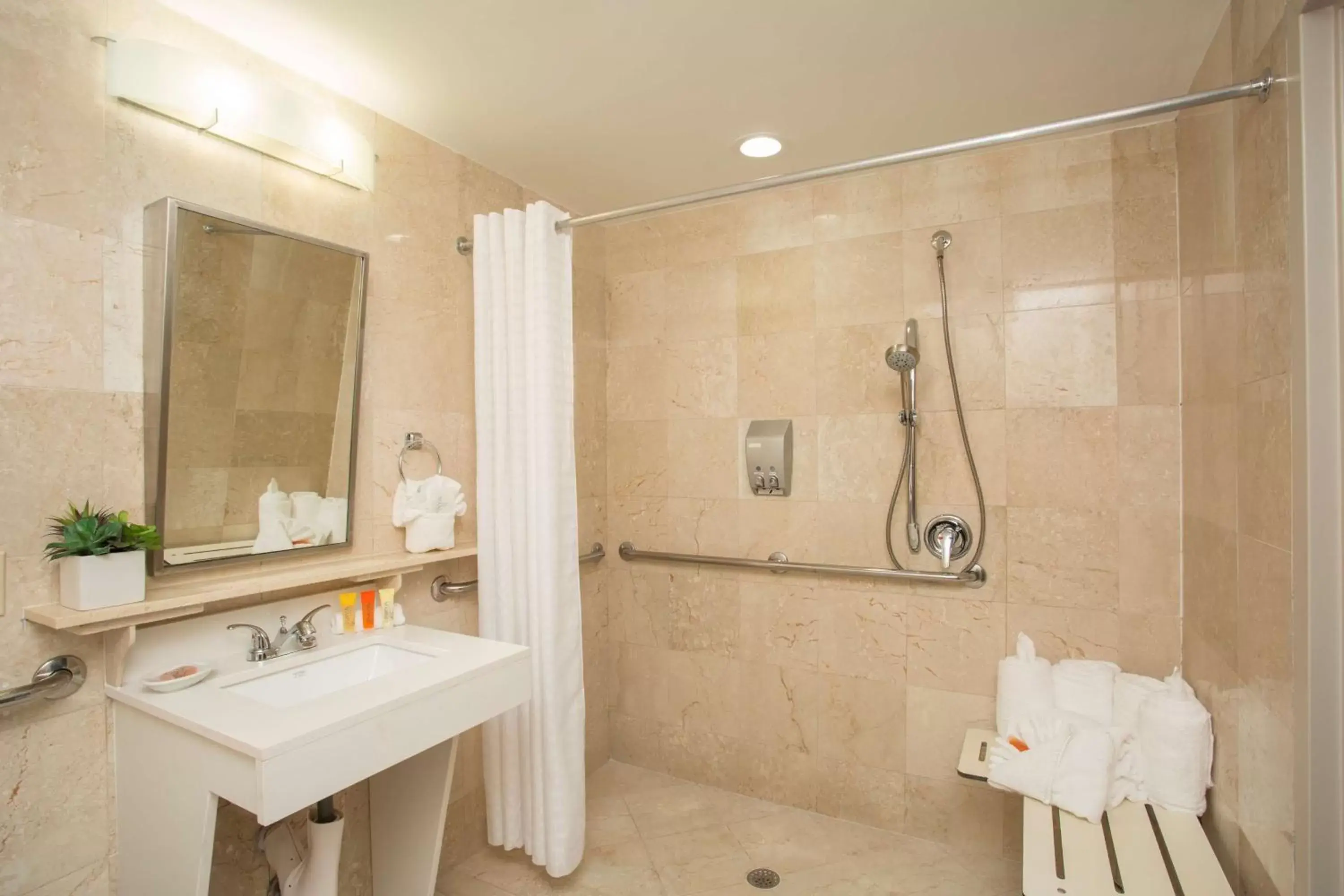 Bathroom in Best Western Plus Atlantic Beach Resort