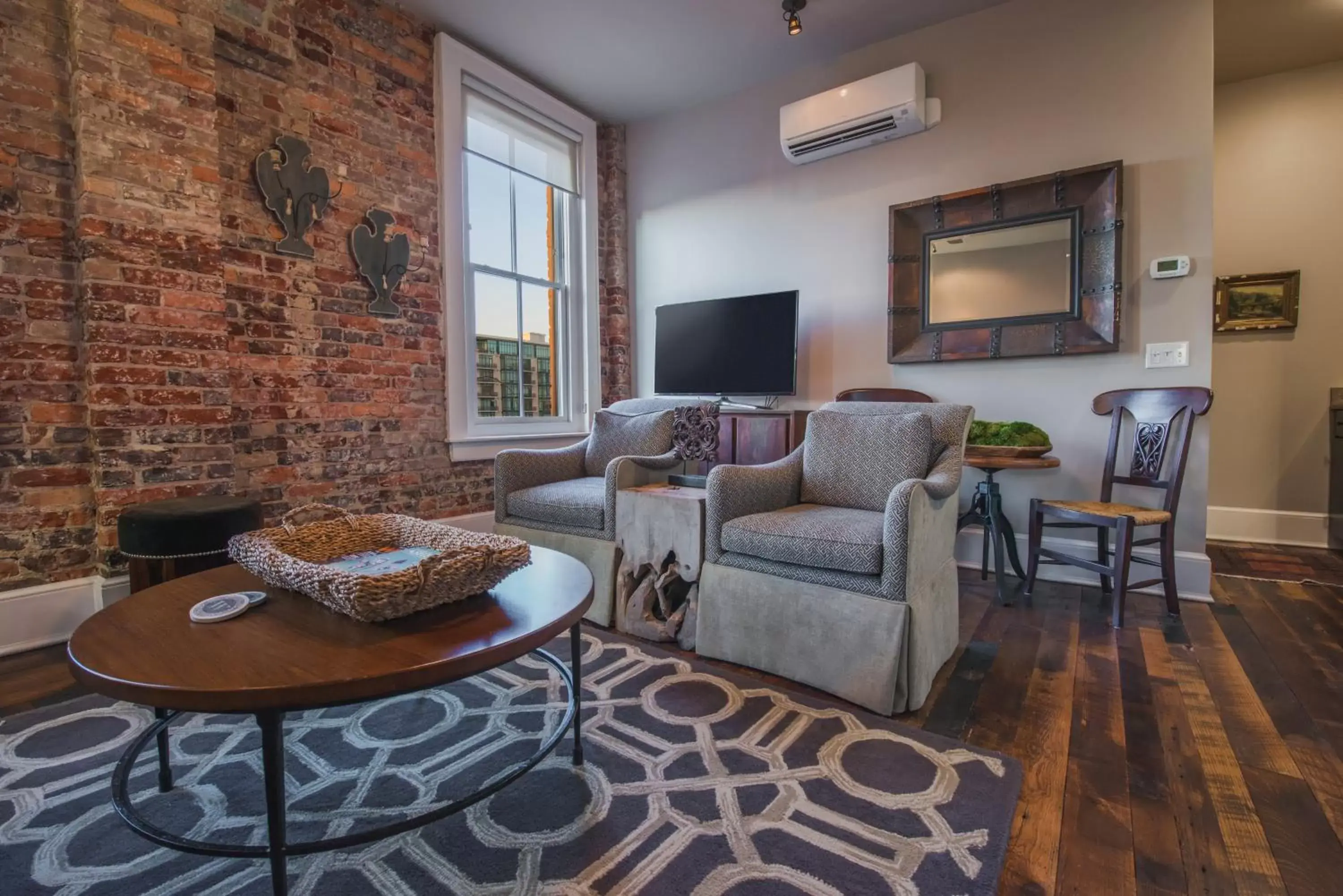 Living room in The Windsor - Asheville Living room in The Windsor - Asheville