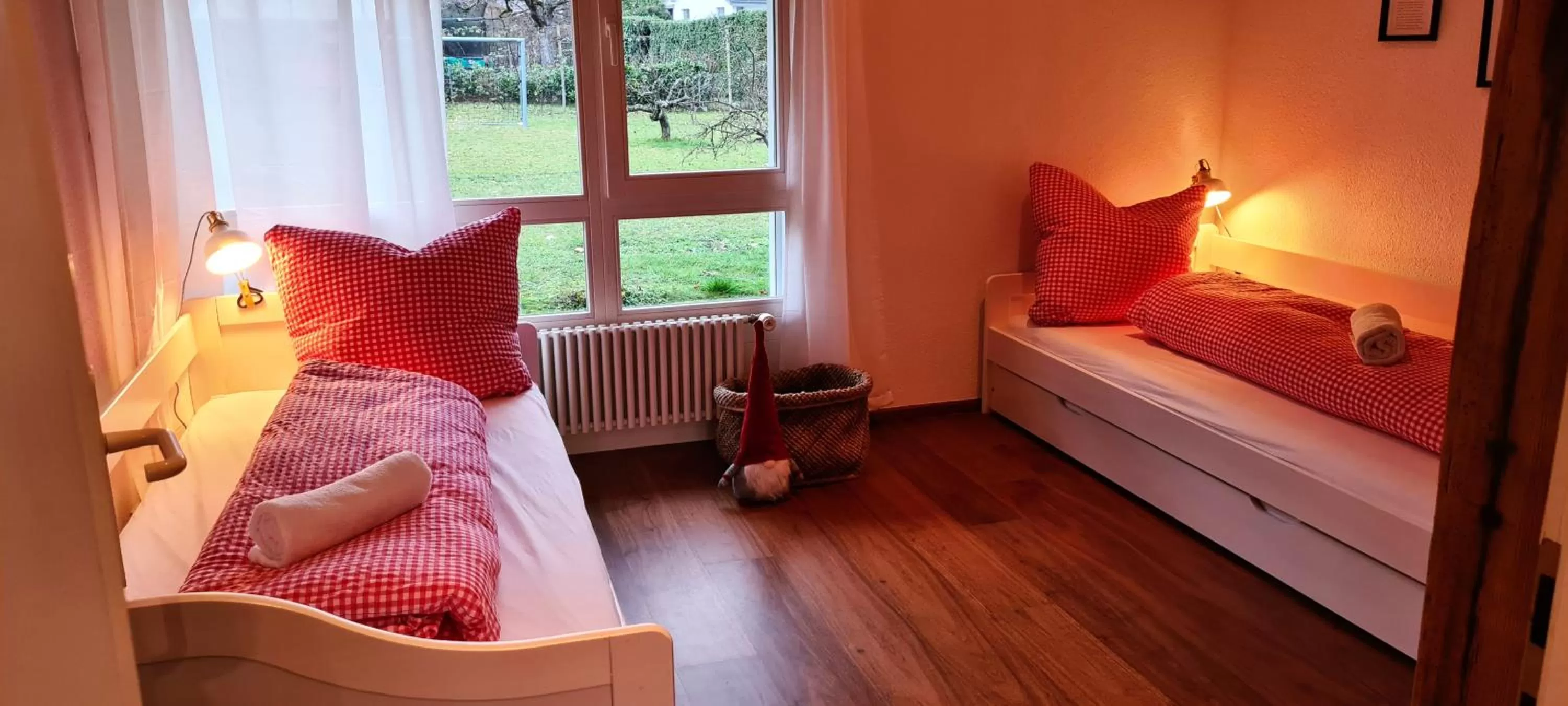 Bedroom, Bed in Adventure Guesthouse Interlaken