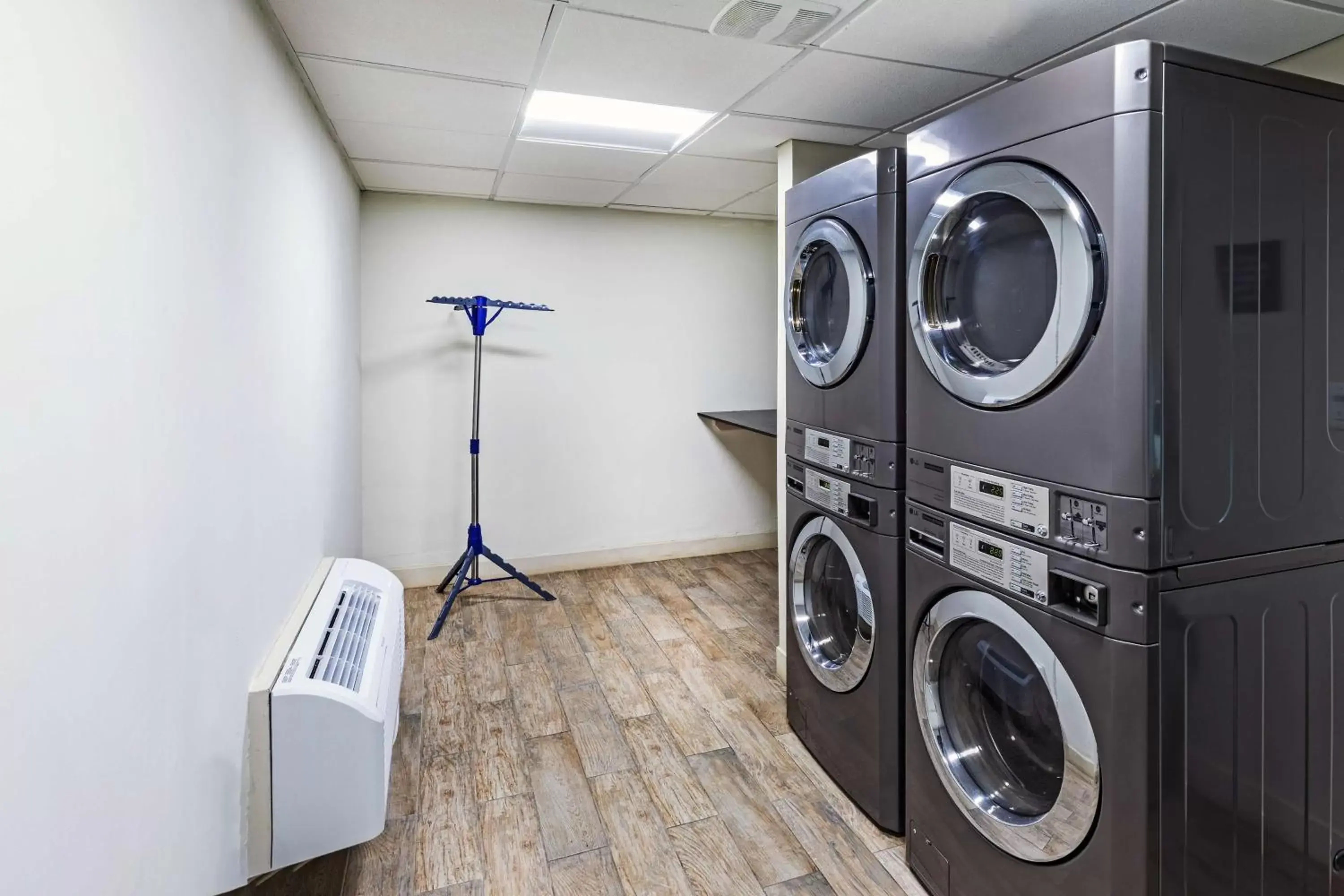 Property building in Hampton Inn Sulphur Lake Charles Property building in Hampton Inn Sulphur Lake Charles