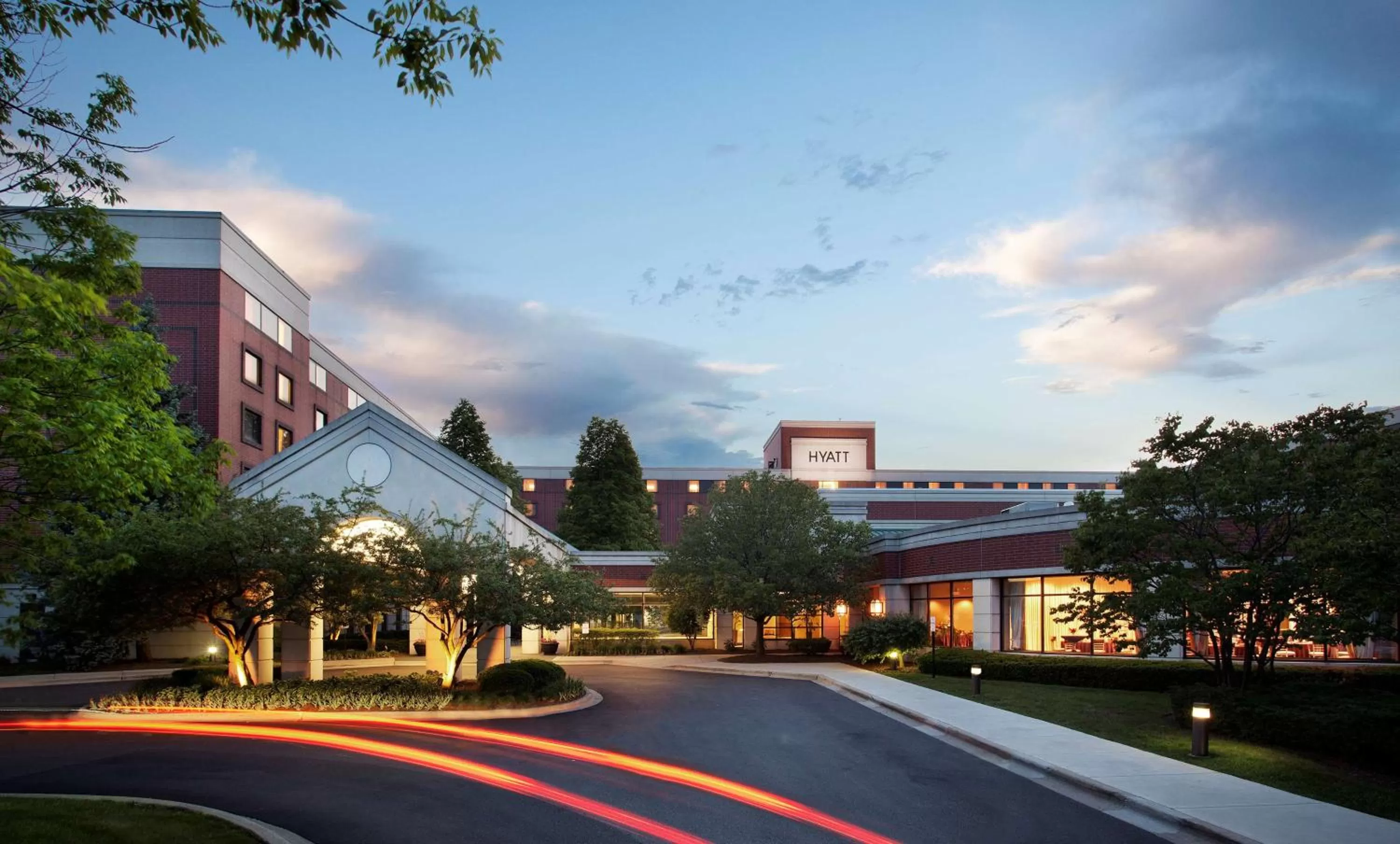 Property building in Hyatt Regency Deerfield