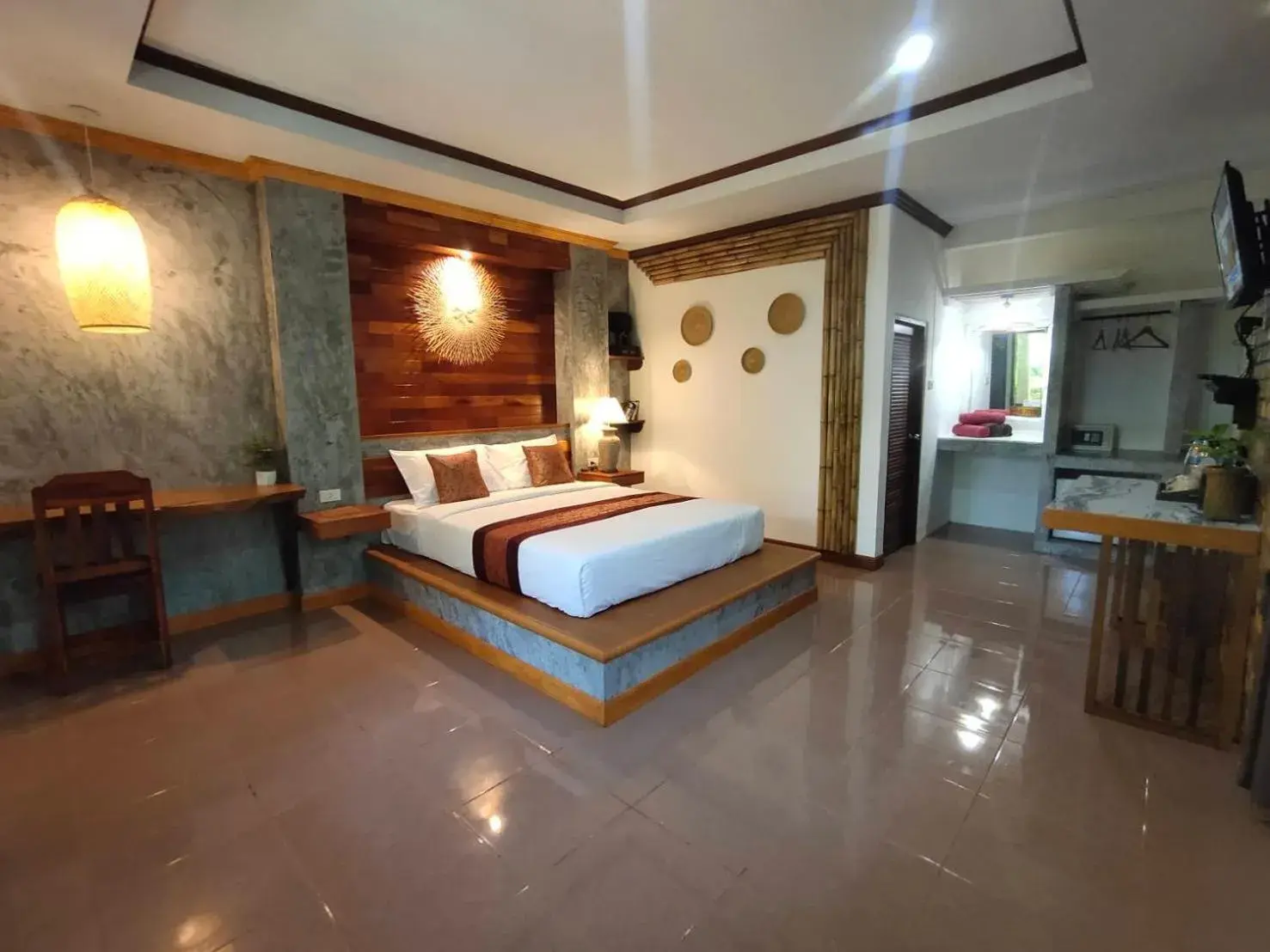 Seating area, Bed in Lanta Riviera Resort - SHA Extra Plus